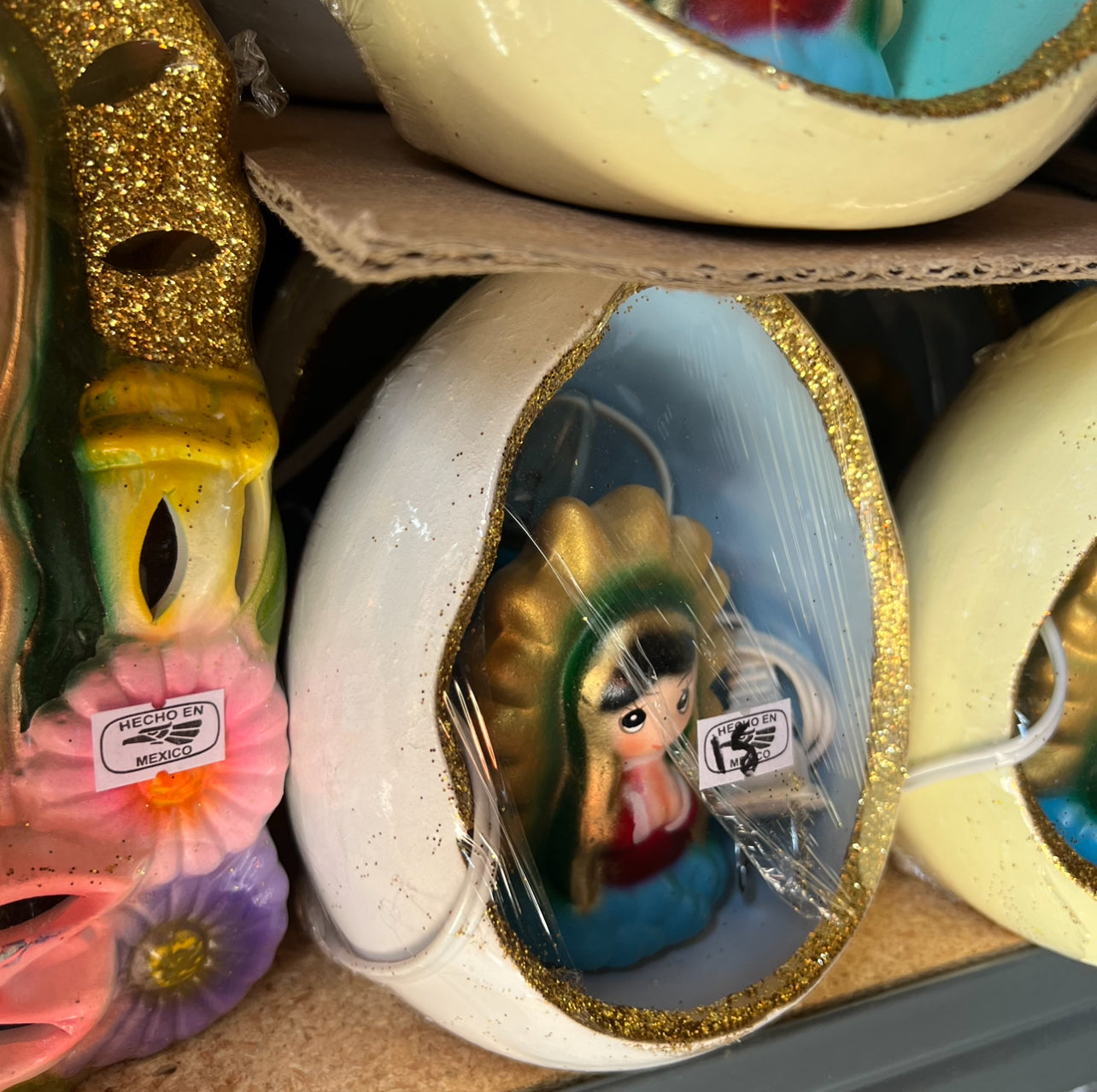 Lámpara de noche Huevito Virgencita