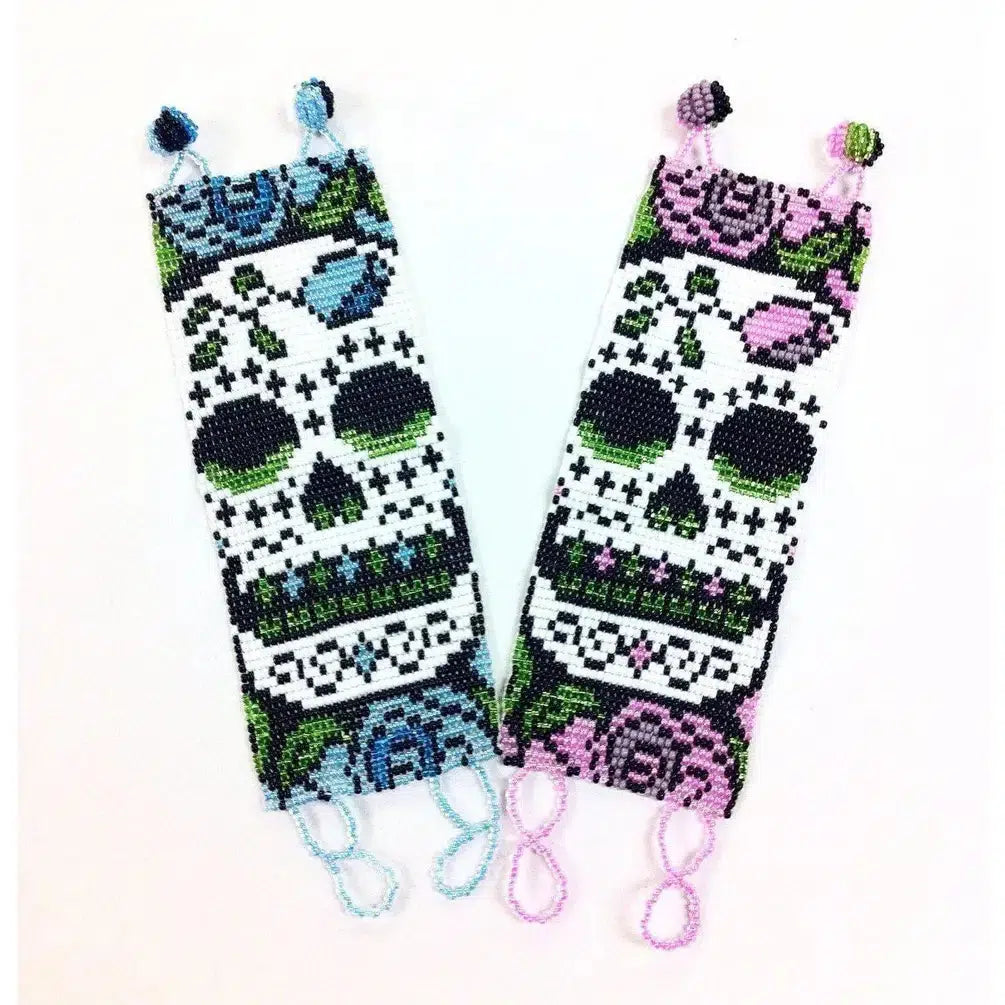 Calavera de Azúcar | Pulsera Catrina de Cuentas de Semilla con Cierre Ajustable - Guatemala