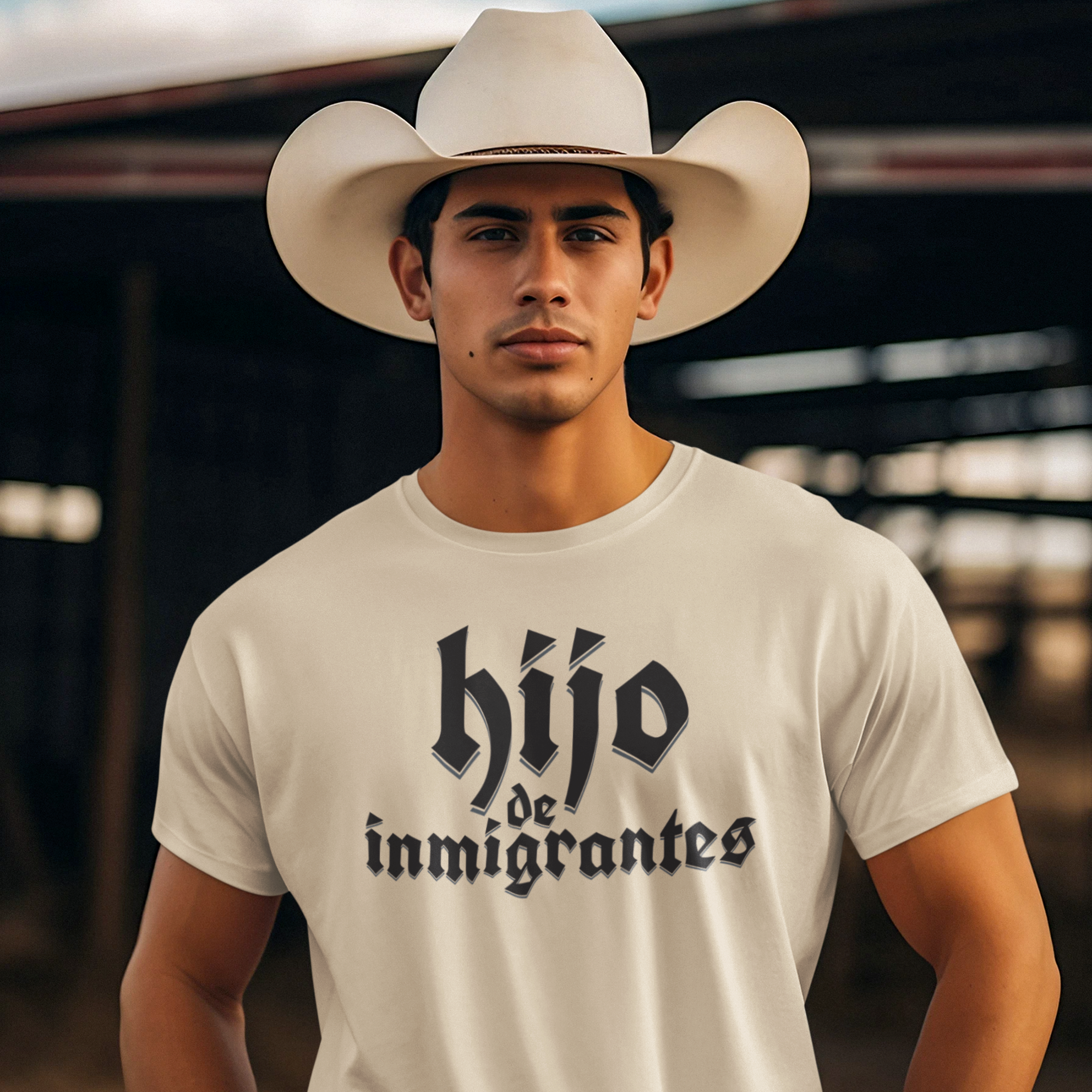 Camiseta Hijo De Inmigrantes | Camisetas Virales Latinas (Hijo de Inmigrantes) | 3 Colores