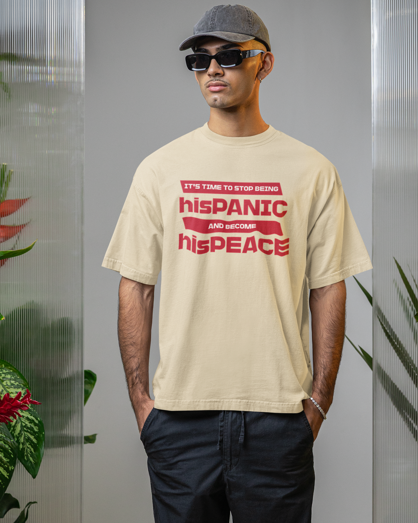 Camiseta "Es hora de dejar de ser hisPANIC y convertirse en hisPEACE" | Camisetas virales divertidas de relaciones de orgullo latino