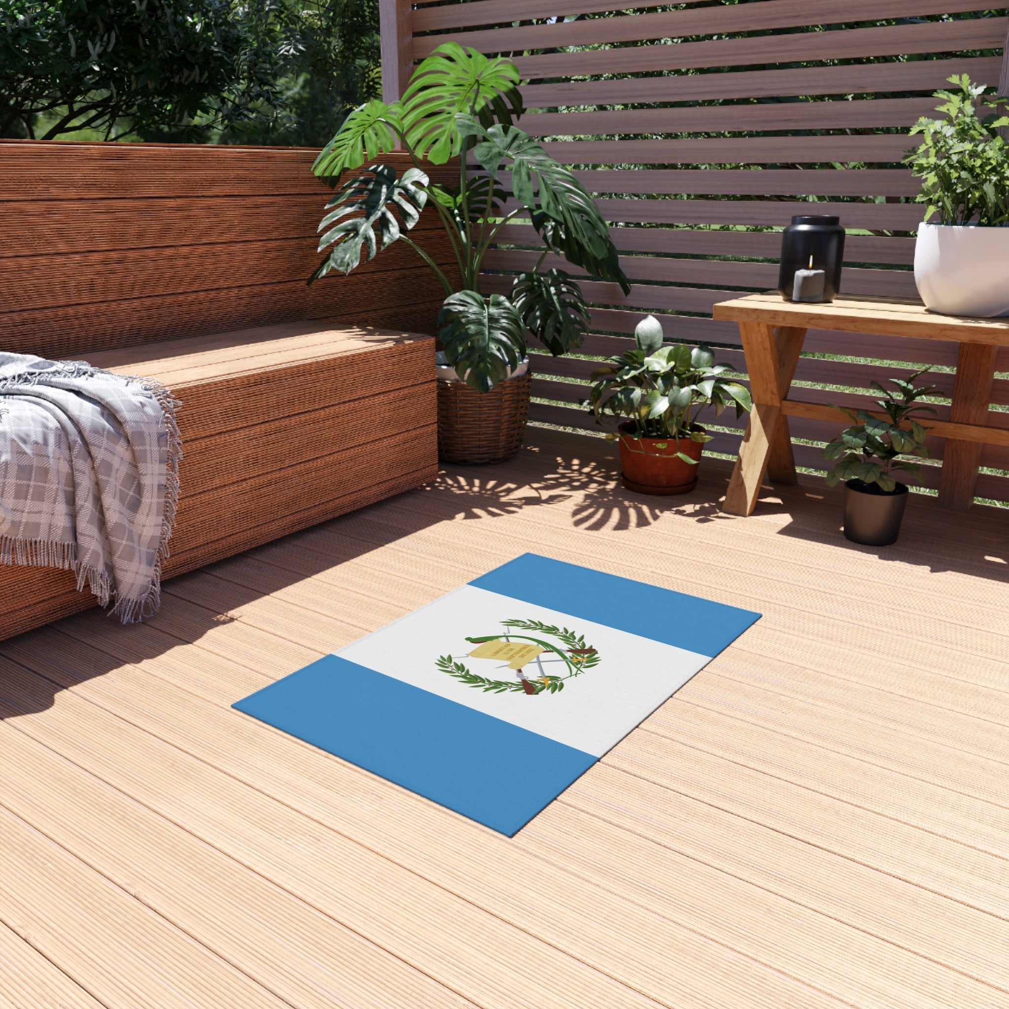 Tapete Antideslizante para Exteriores Bandera de Guatemala | Villa Nueva | Mixco | Cobán | Chapín | 24"x36"