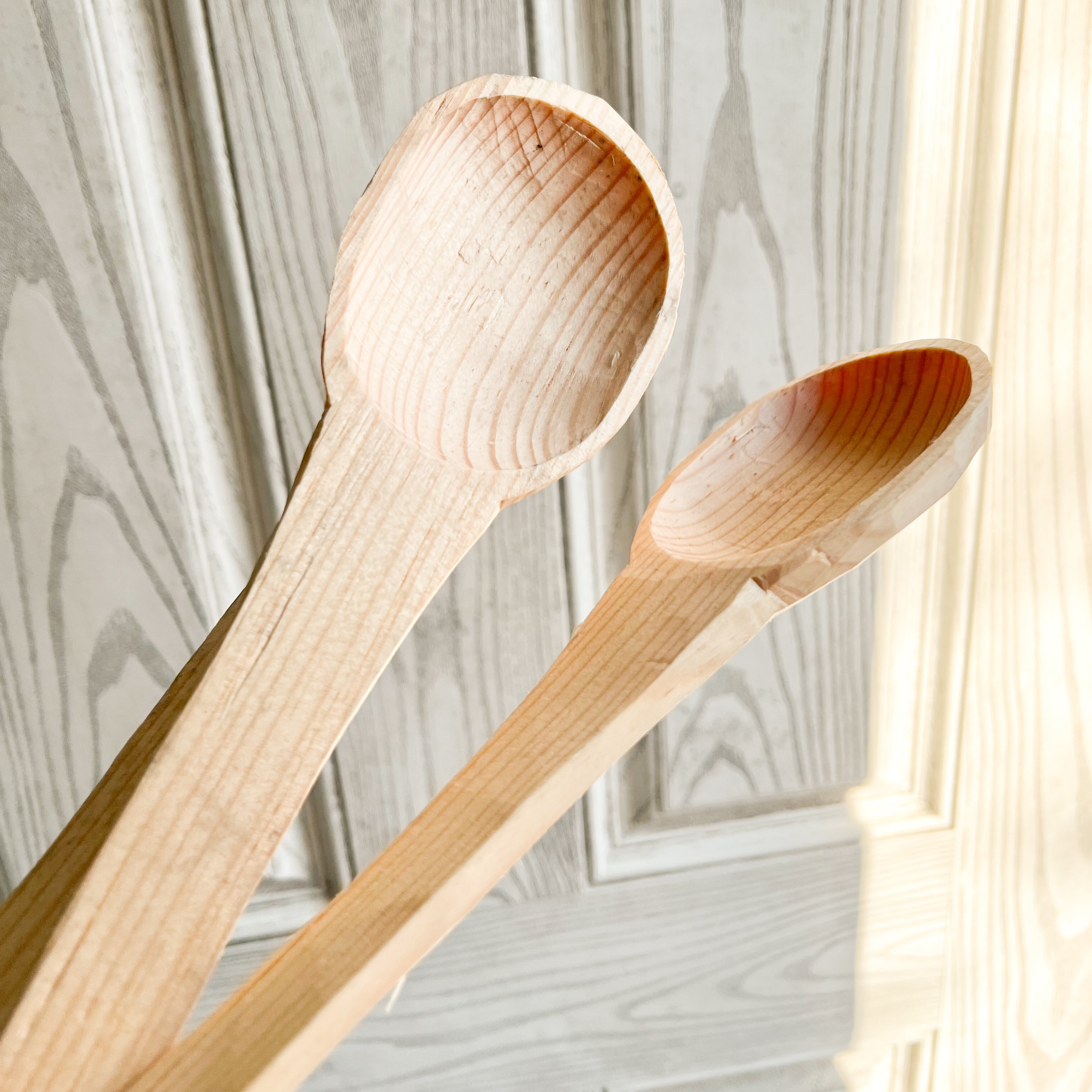 Cucharas de madera talladas a mano tradicionales