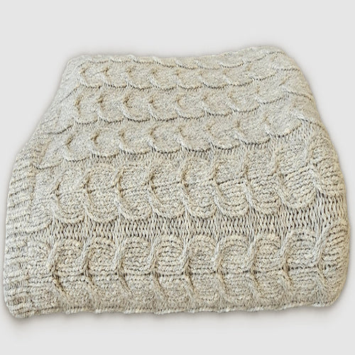 Muru Collection - Manta de punto trenzado gris plata de algodón Pima peruano y baby alpaca sin teñir, tejida a mano en Perú