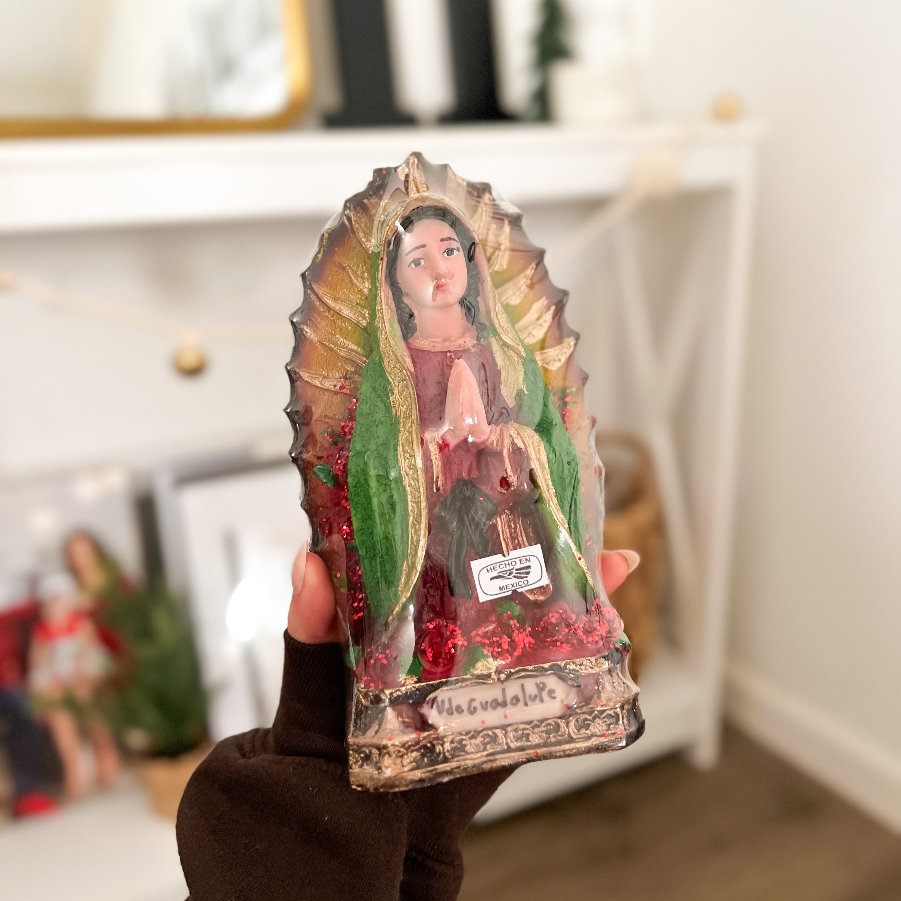 Estatua de la Virgencita Pequeña
