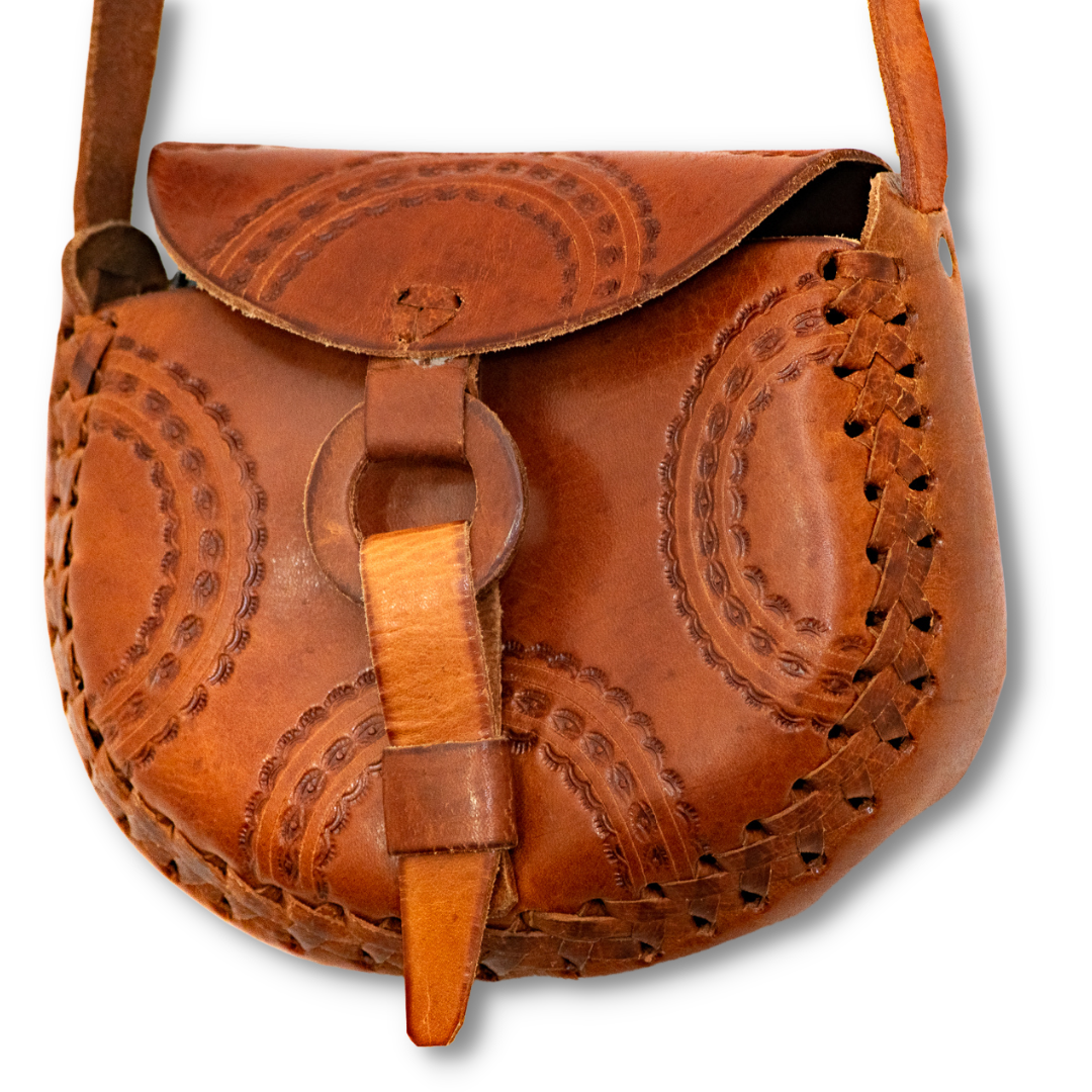 Bandolera de cuero Alicia con diseño estampado - México