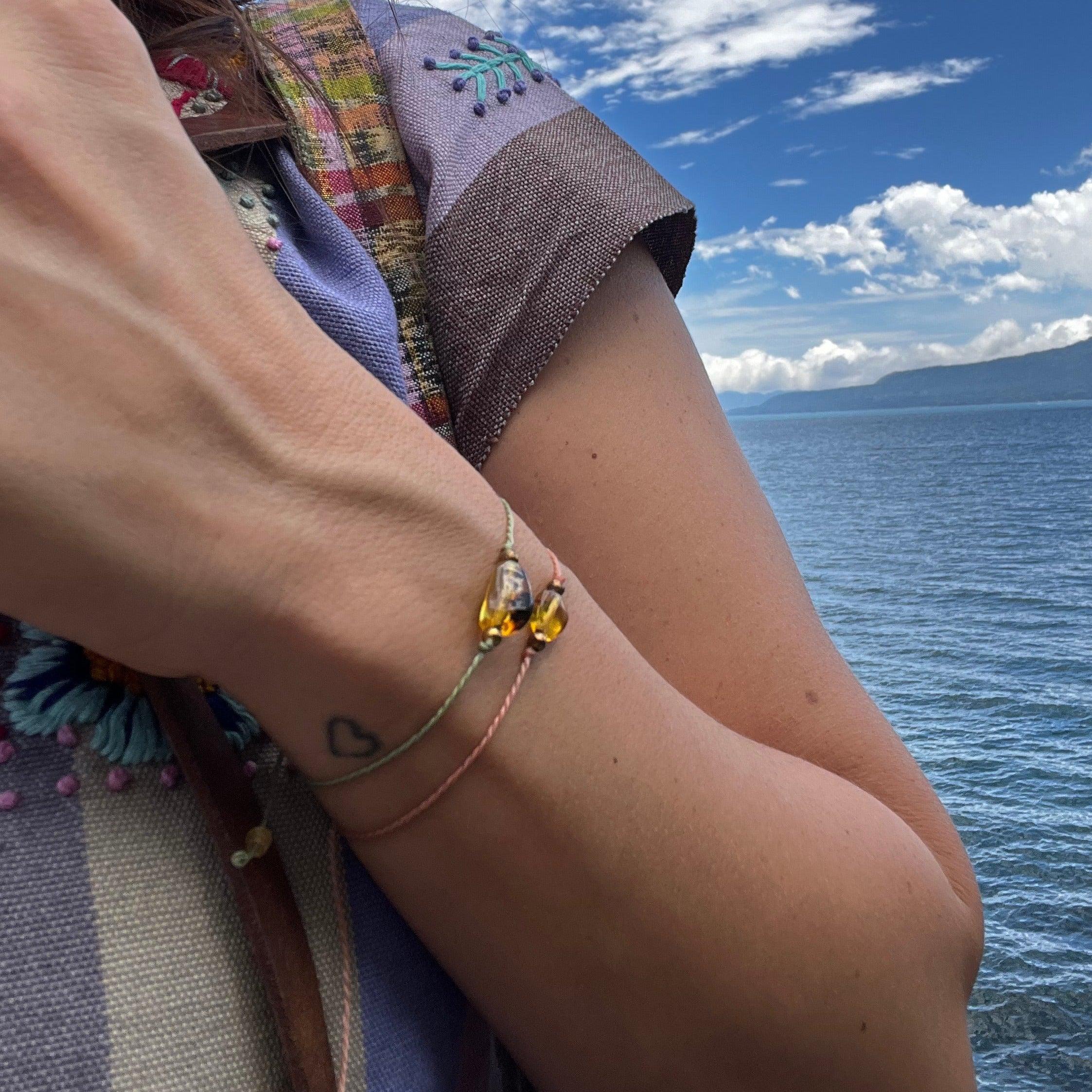 Erika Single Amber Pull String Bracelet - Mexico