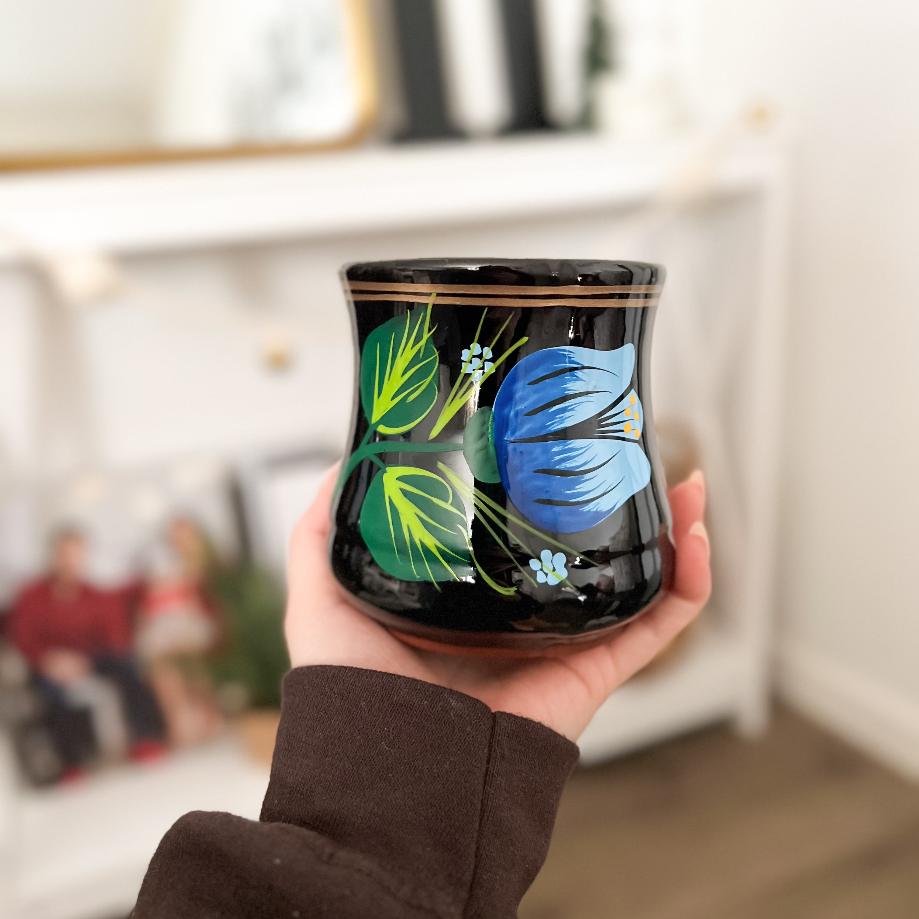 Taza curva artesanal Tulipán