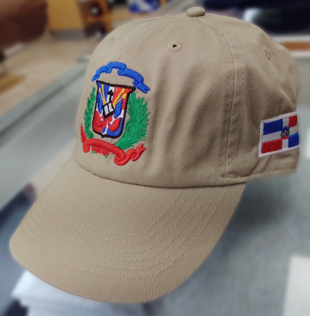 Escudo República Dominicana - Gorra khaki/a todo color de papá