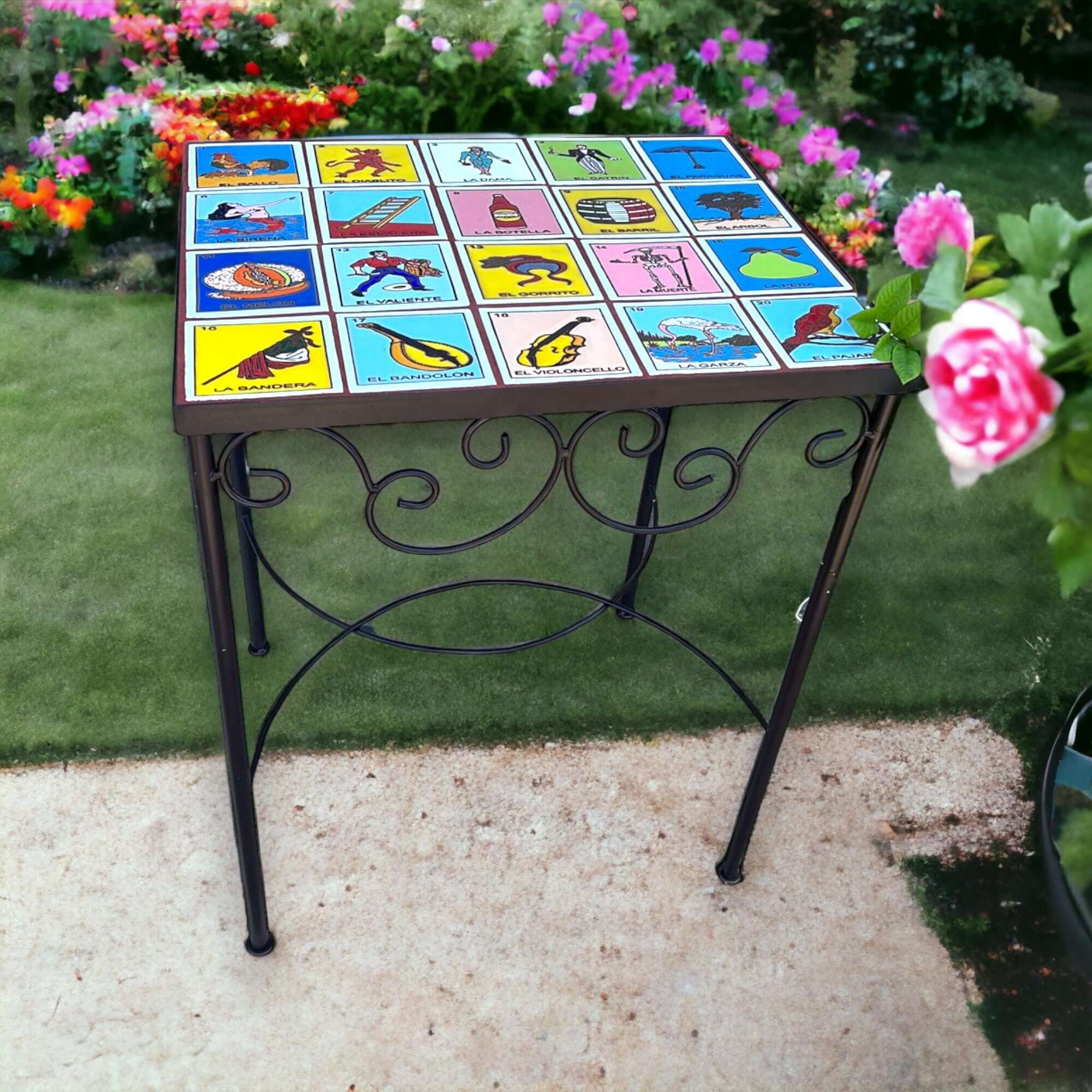 Mesa auxiliar artesanal mexicana | Azulejos de Lotería de Talavera