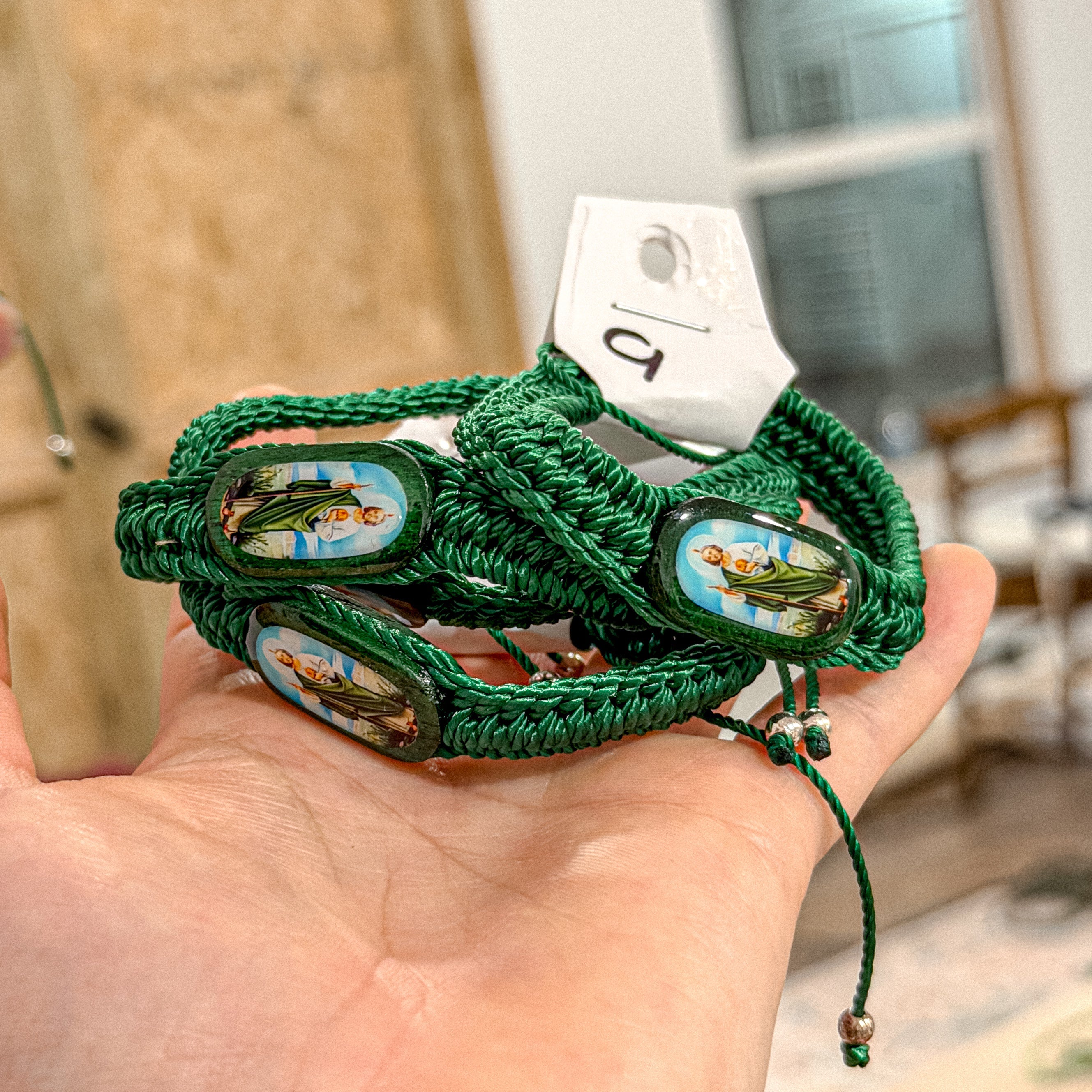 Pulsera ajustable verde de San Judas