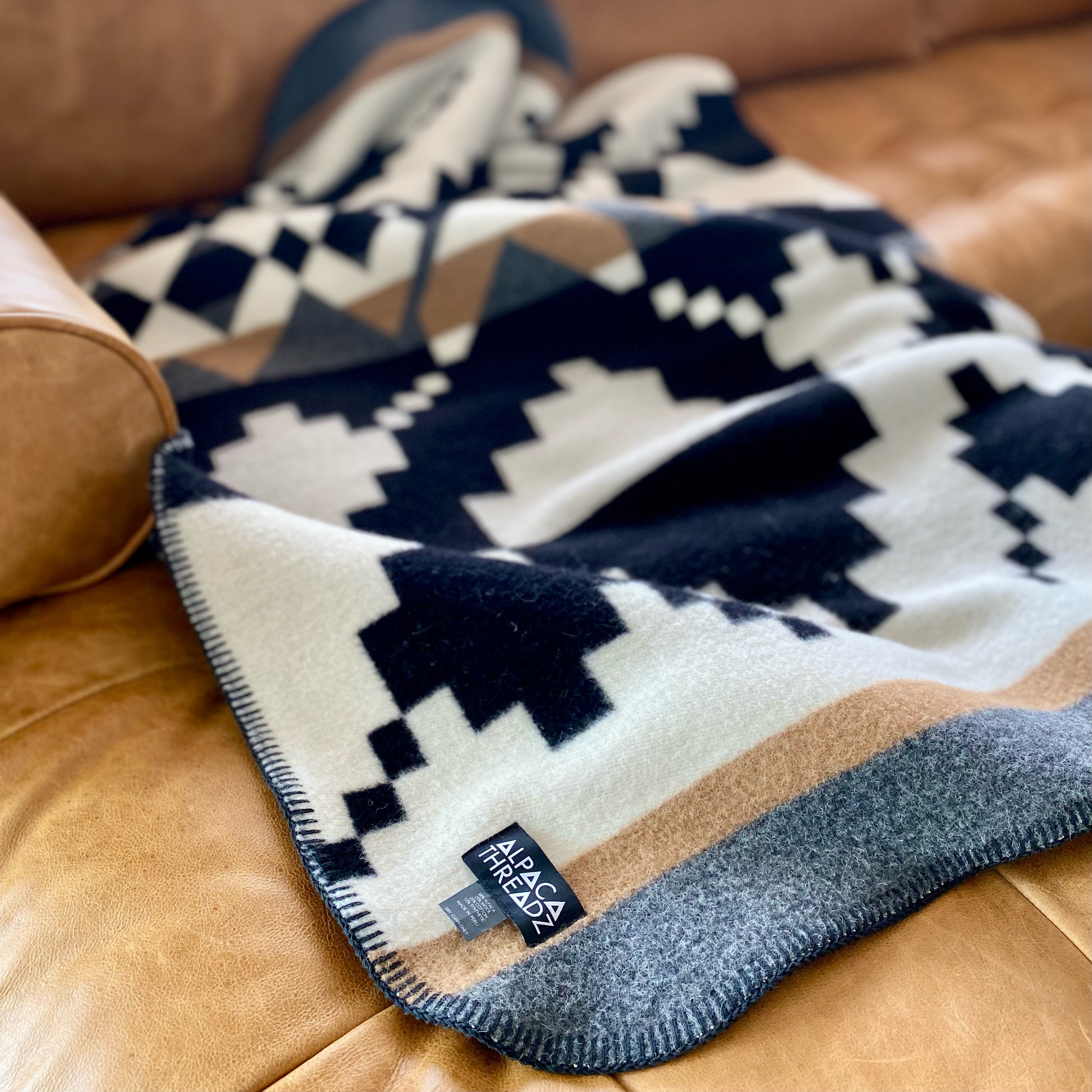 Chakana Alpaca Camp Blanket