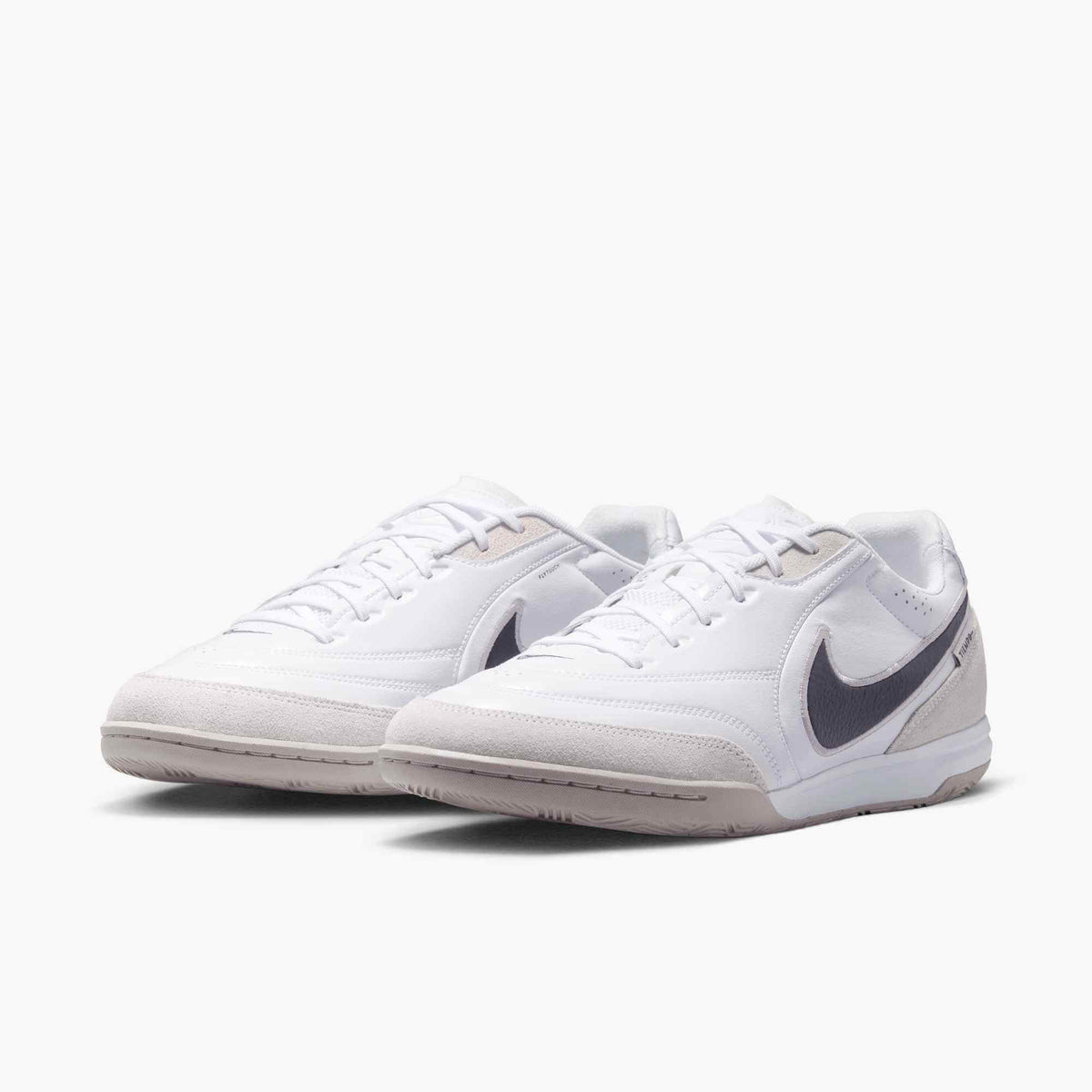 Nike Tiempo Streetgato Indoor Soccer Shoes (FA26)