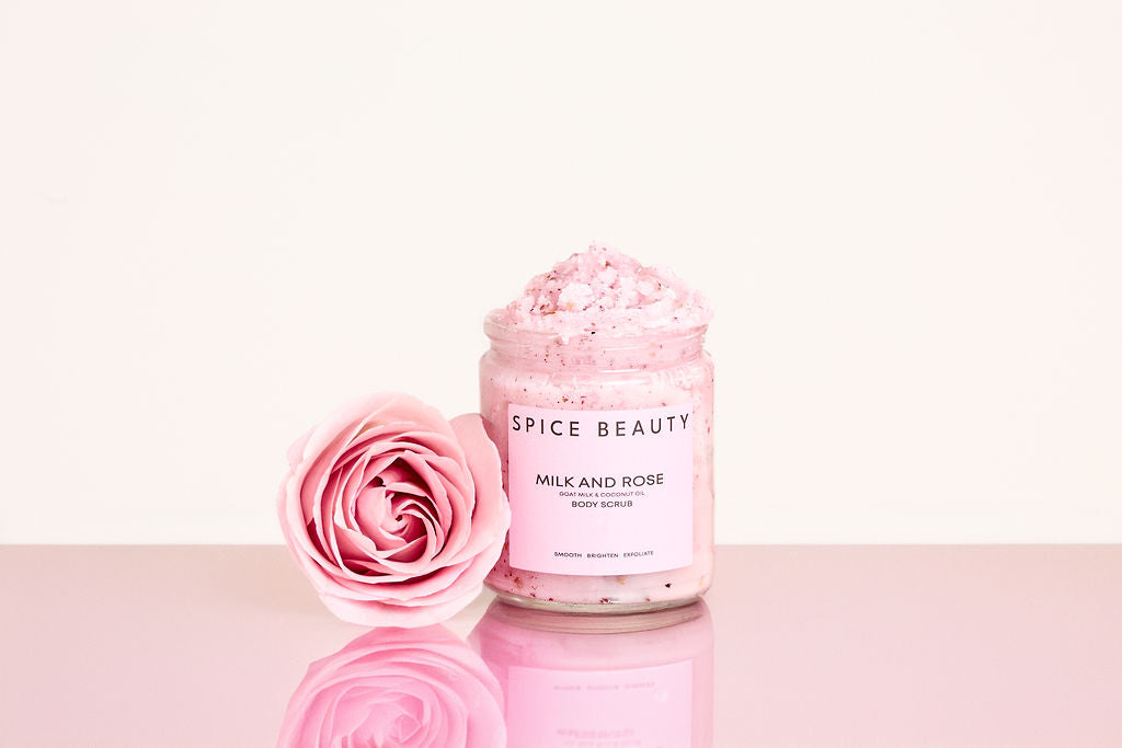 Exfoliante Corporal de Leche y Rosas