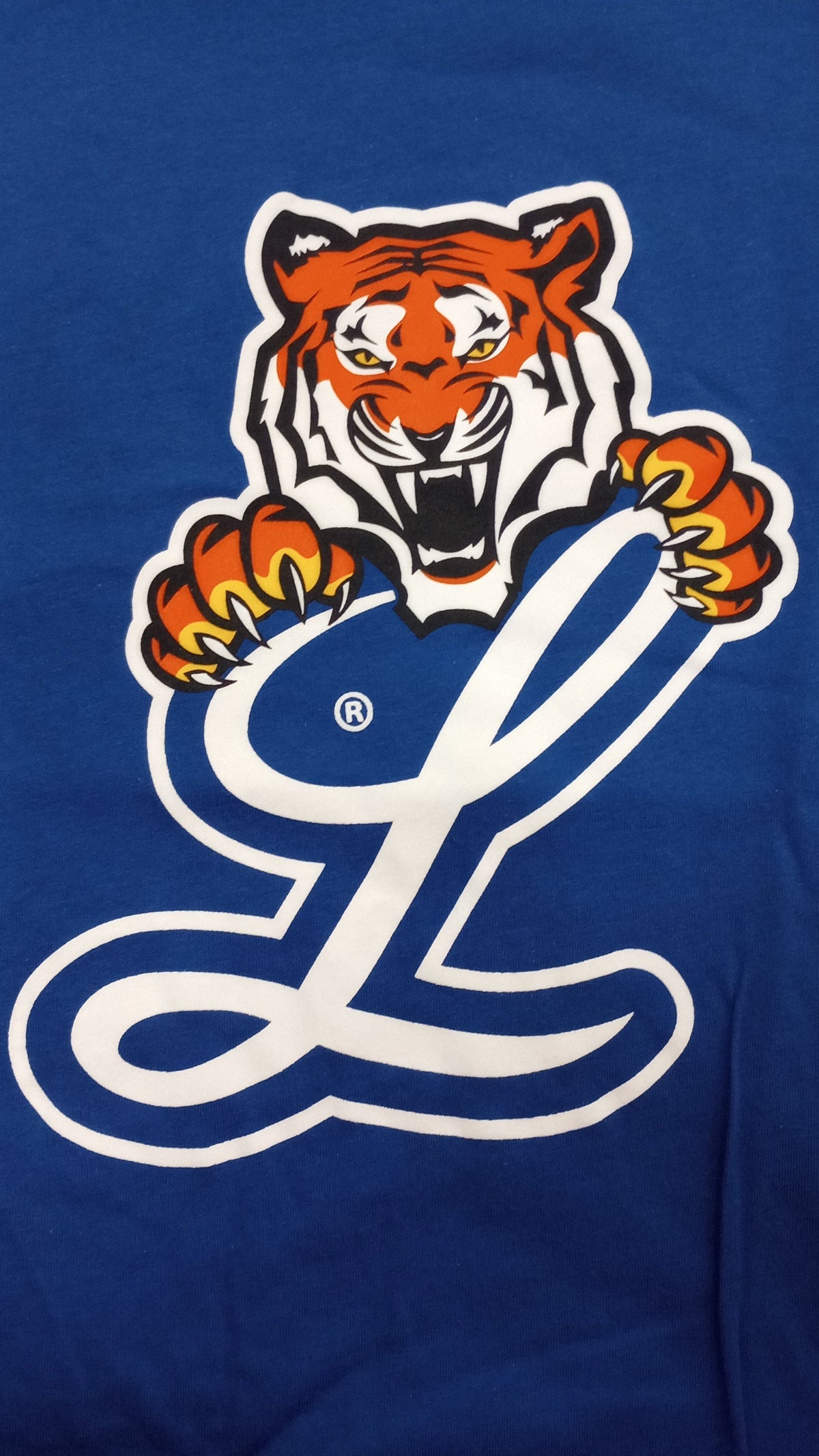 Camisetas con el logotipo del Tigre de los Tigres del Licey