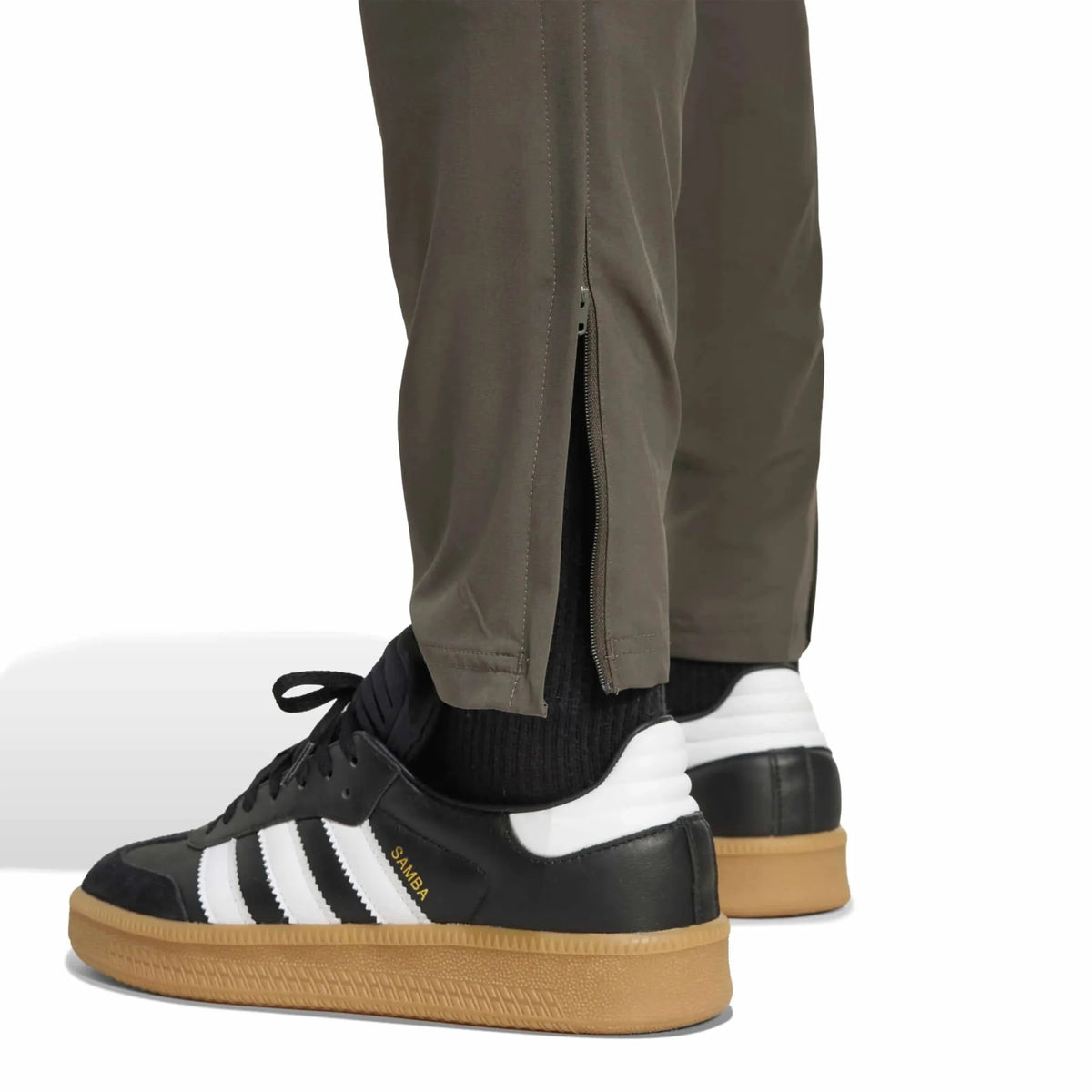 adidas 2025-26 Real Madrid Men's Tiro 25 Competition Vis Tech Travel Pants