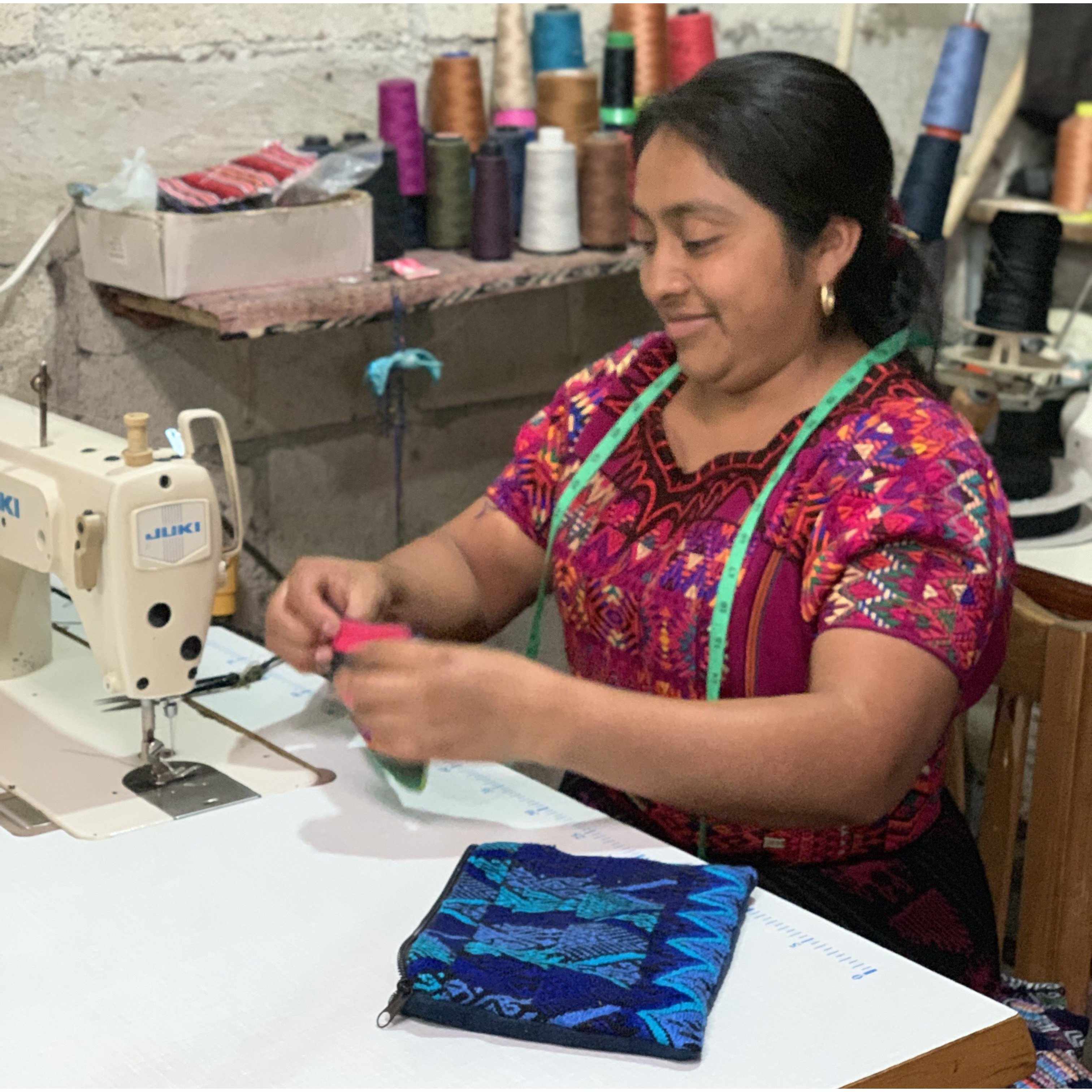 Monedero de Piel Vegana Huipil Ana - Guatemala