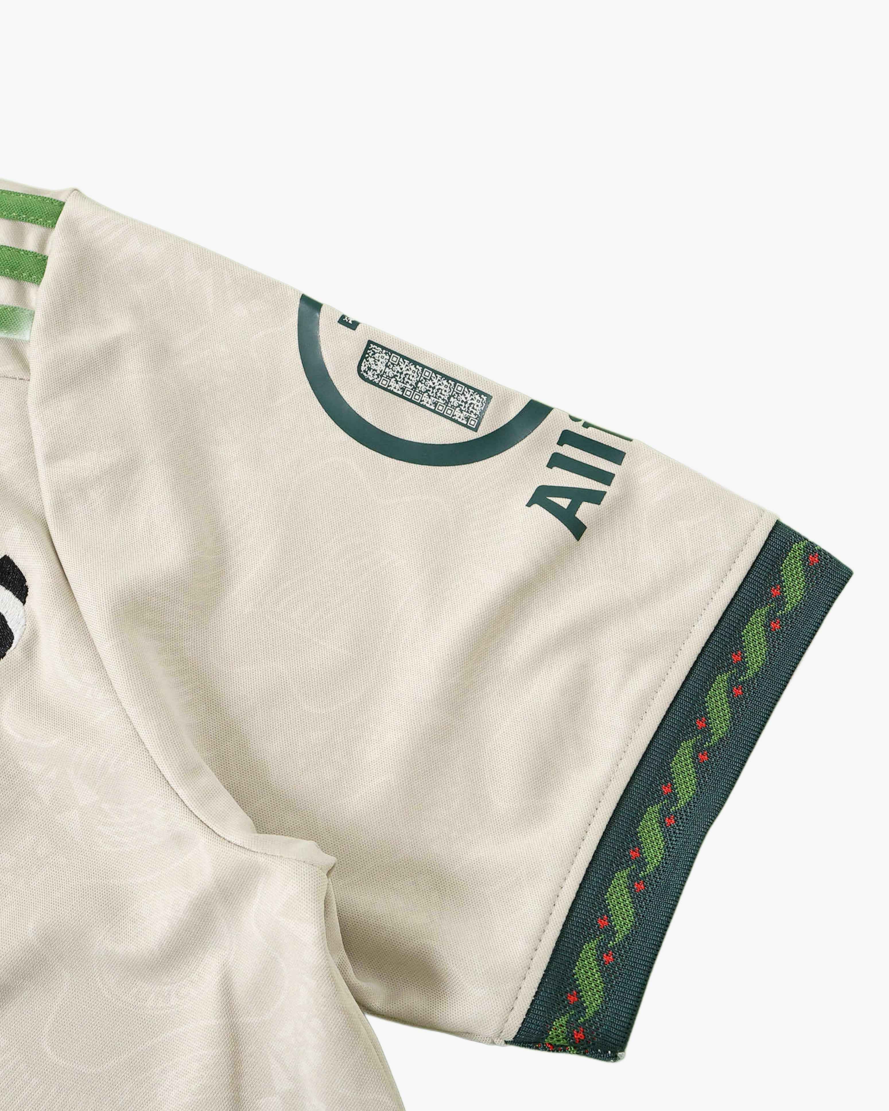 BAYERN MUNICH x EMBROIDERED PREMIUM KIT