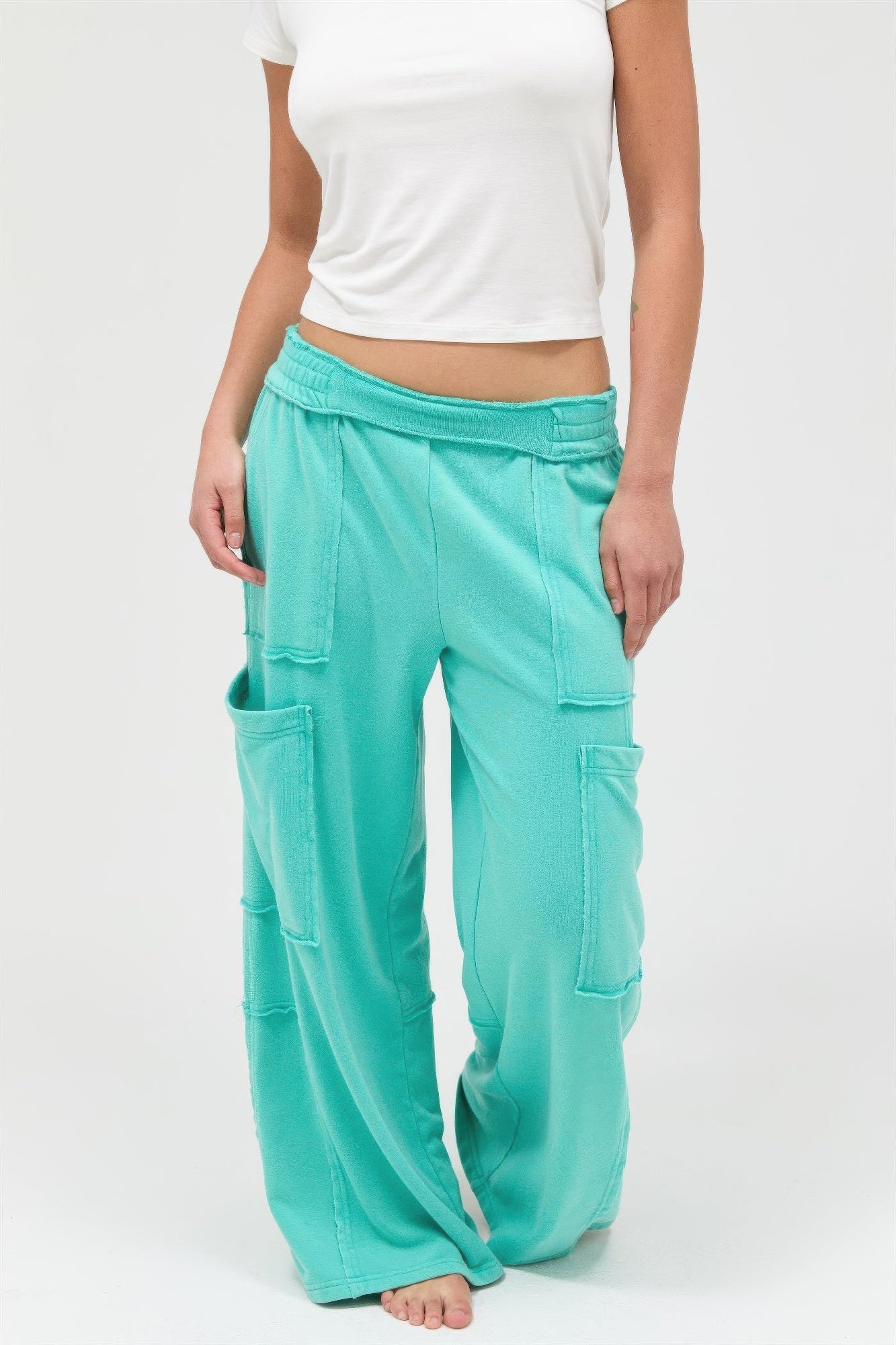 Comfortable Women's Cargo Pants for Travel Adventures