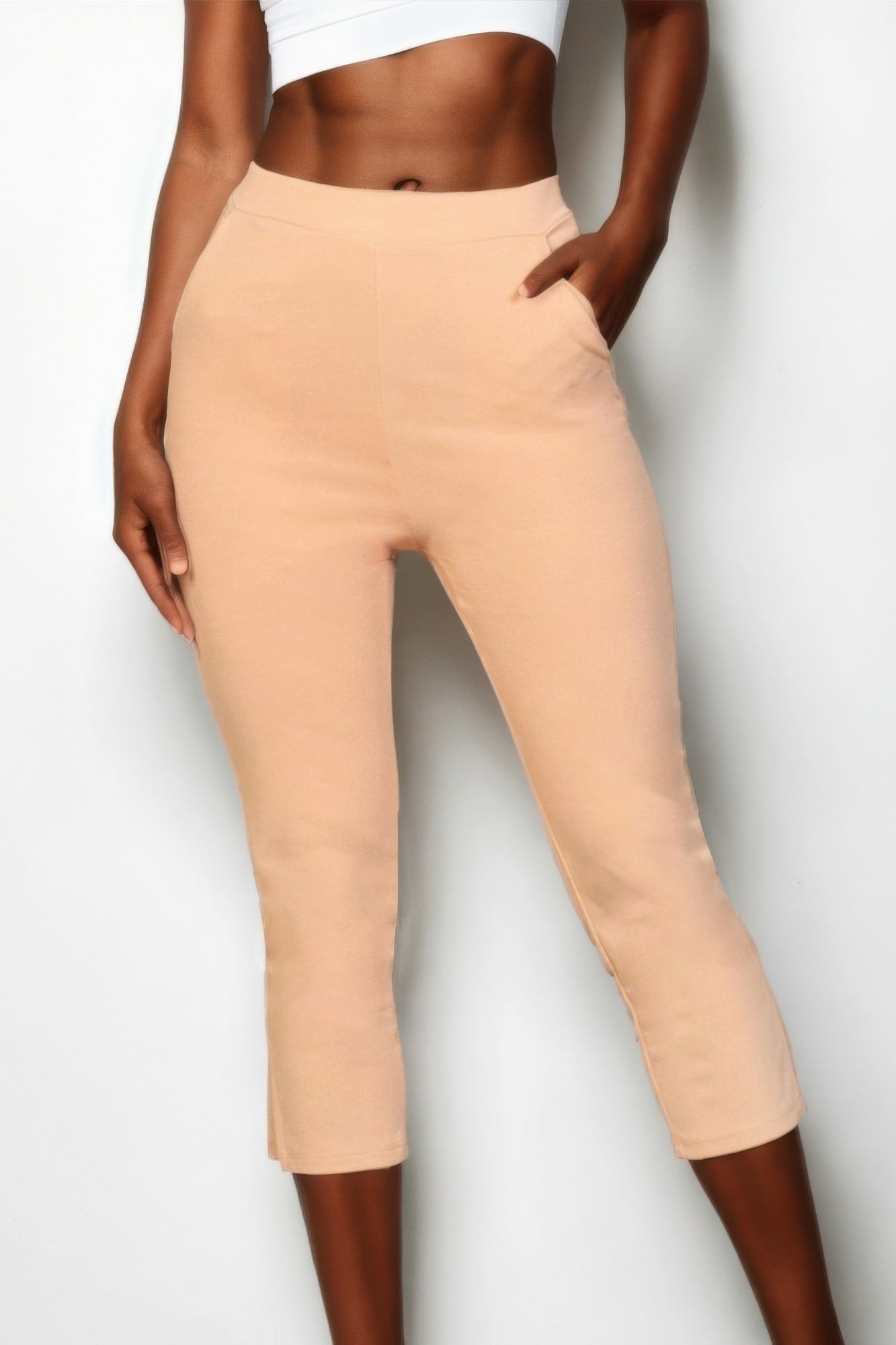 Cropped Pants for Women - Comfortable Travel Essential