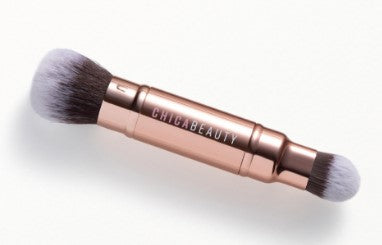 Brocha retráctil de doble punta para el rostro (Presentada en IPSY)