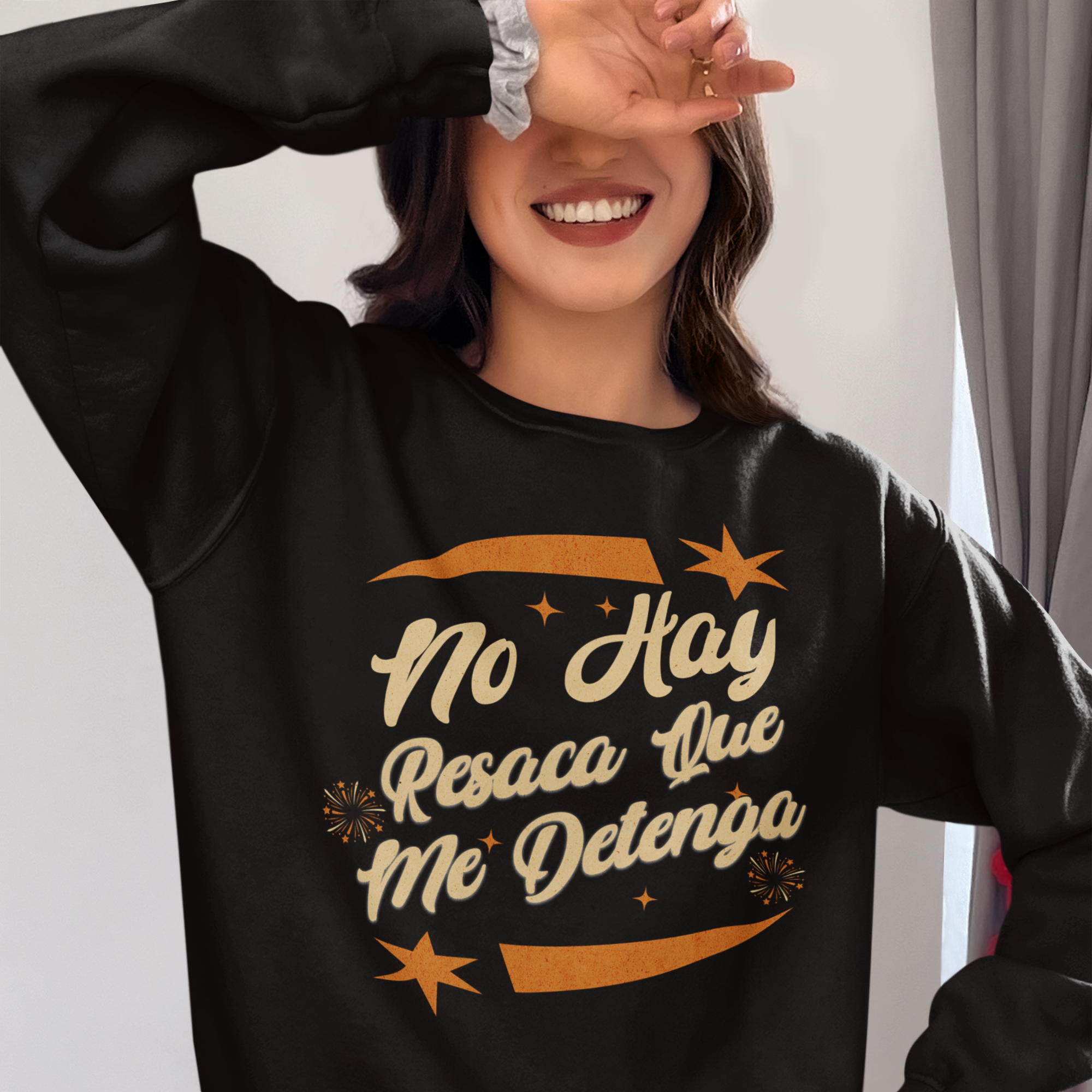 No Hay Resaca Que Me Detenga 2025 Nuevo Año Latino Suéter Cuello Redondo | Divertido Nochevieja | 3 Colores