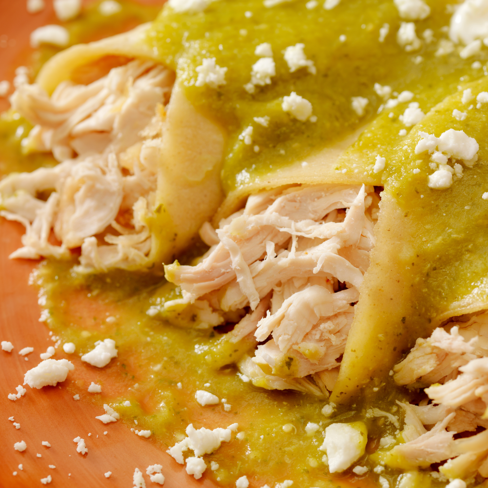 Pollo con Salsa Verde – 42g de Proteína | Listo en 90 Segundos
