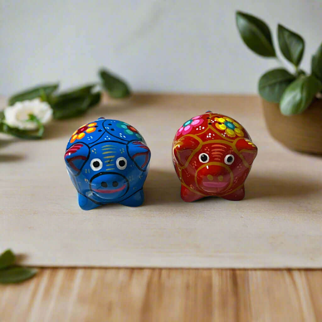 Juego de 2 saleros y pimenteros de cerdito | Cerámica mexicana pintada a mano