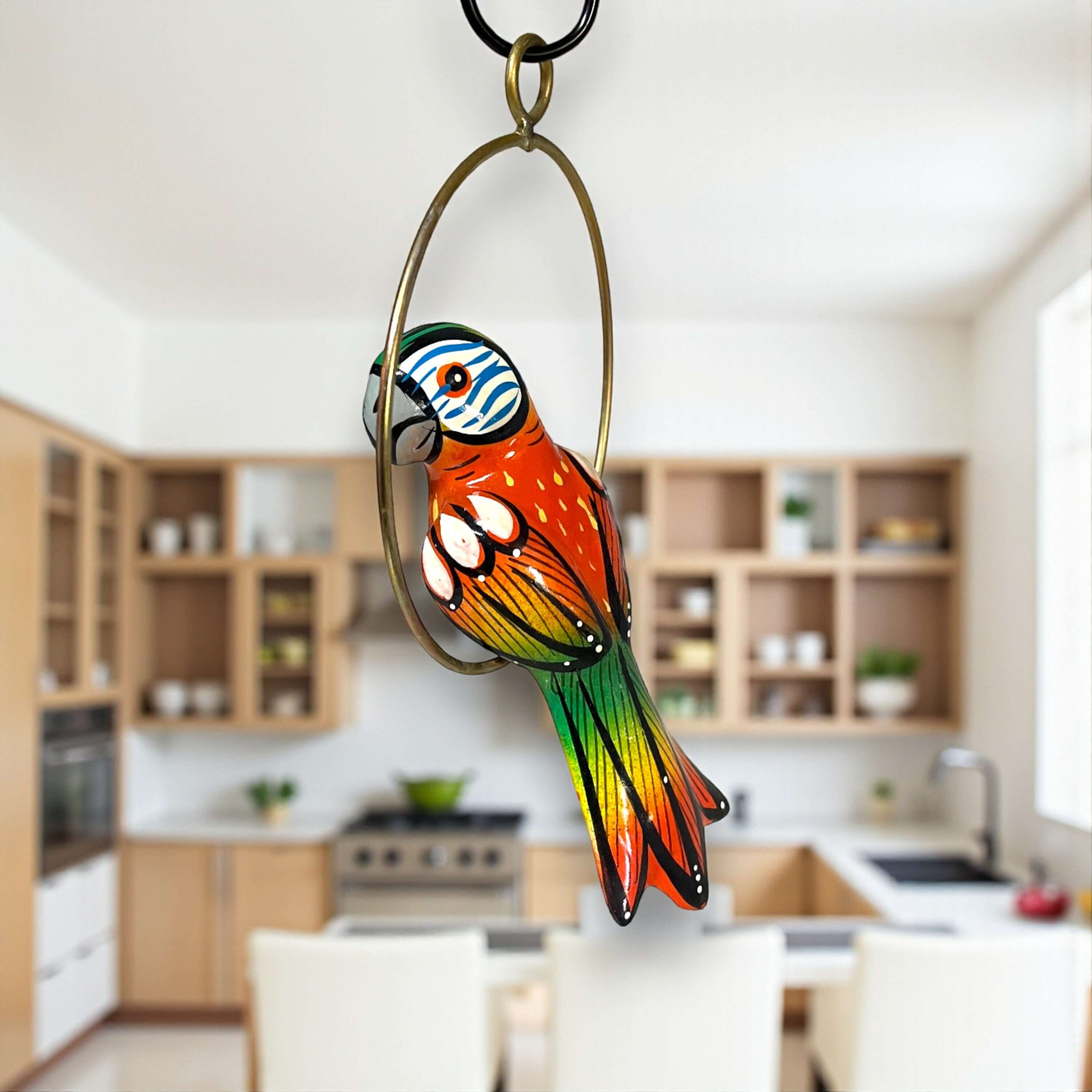 Loro Mini Talavera Vibrante | Adorno Colgante Pintado a Mano
