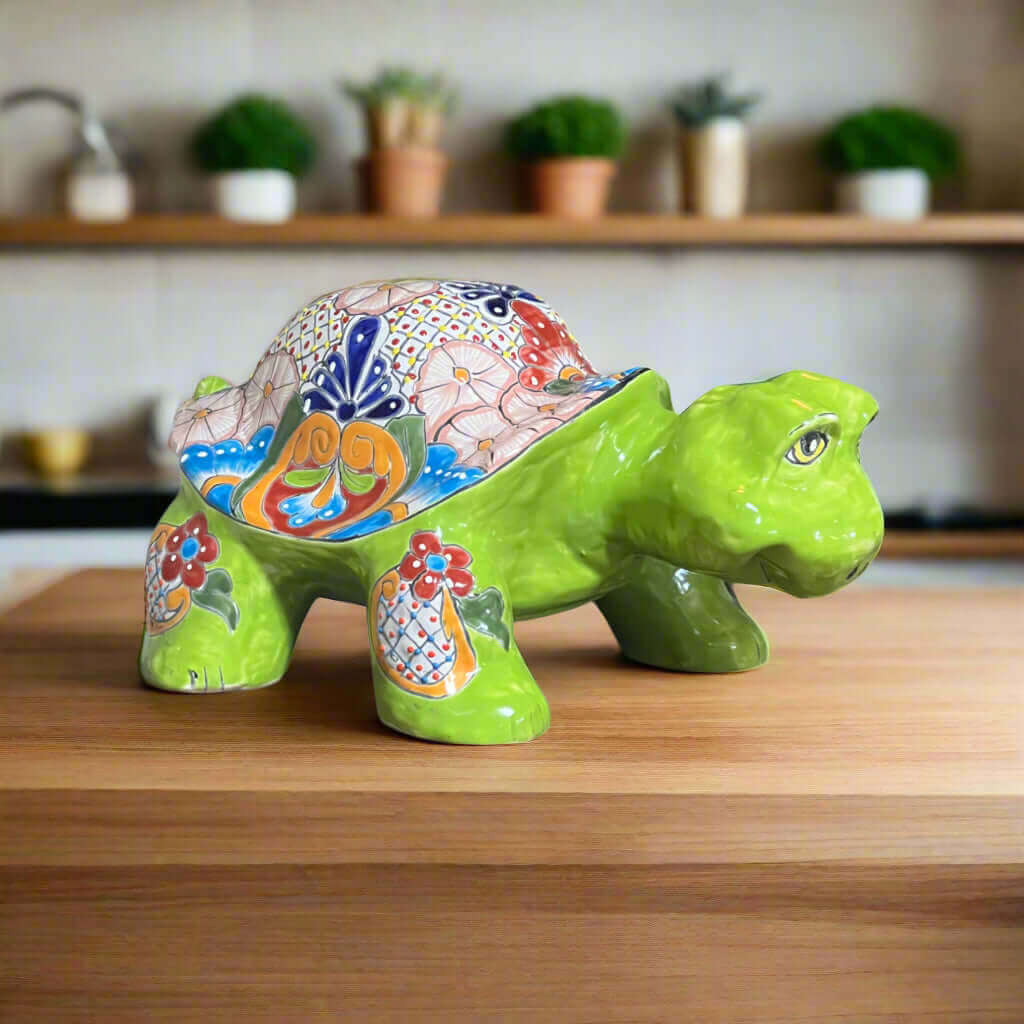 Estatua de tortuga de Talavera | Tortuga de cerámica mexicana pintada a mano