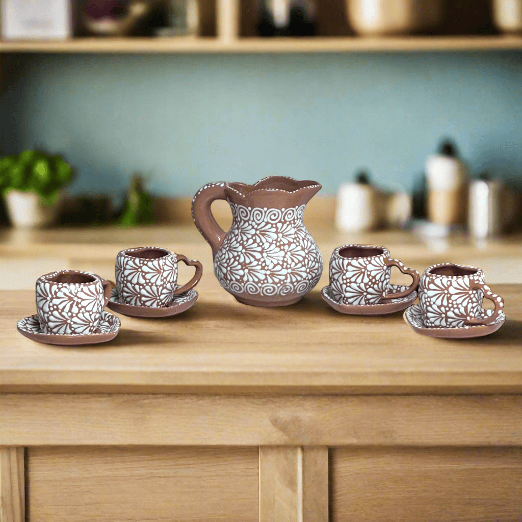 Juego de Taza y Jarra con Corazones | Cerámica Mexicana Hecha a Mano (9 Piezas)