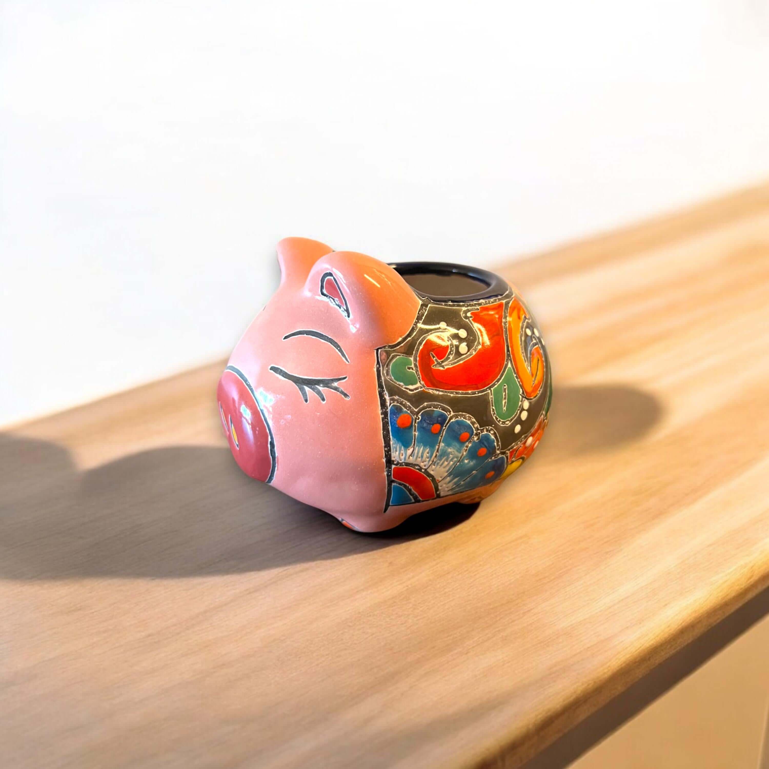 Maceta de cerámica mexicana Talavera con forma de cerdo | Decoración vibrante hecha a mano
