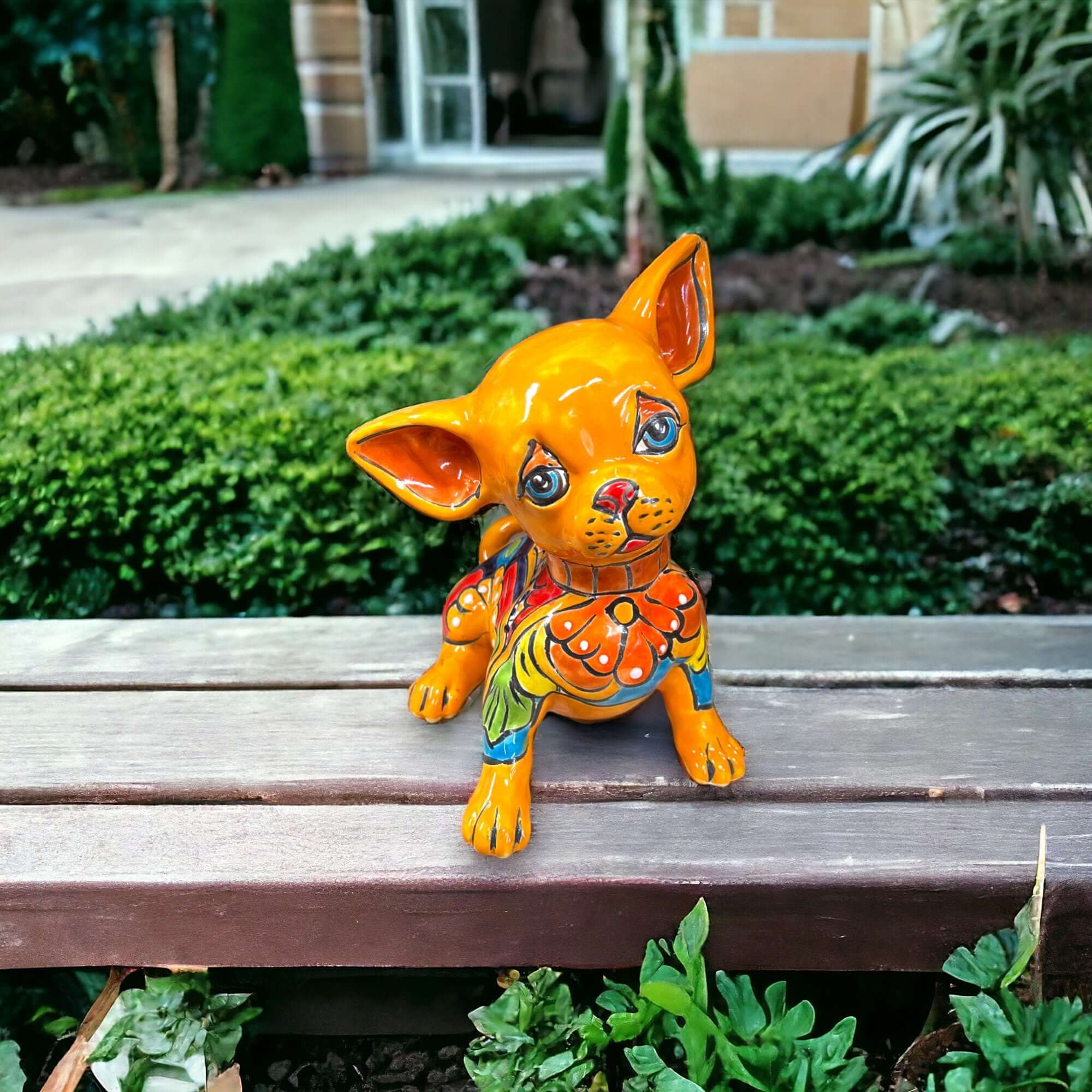 Estatua de Talavera Chihuahua | Perro Mexicano Triste Hecho a Mano