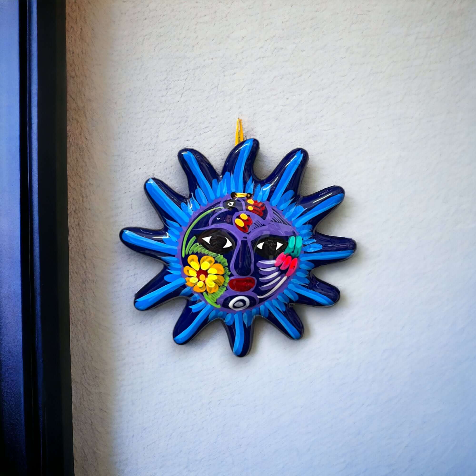 Artesanía de Sol de Guerrero Pintado a Mano | Decoración Mexicana Folclórica