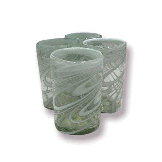 Vaso mexicano soplado a mano con remolino blanco | Cristalería artesanal