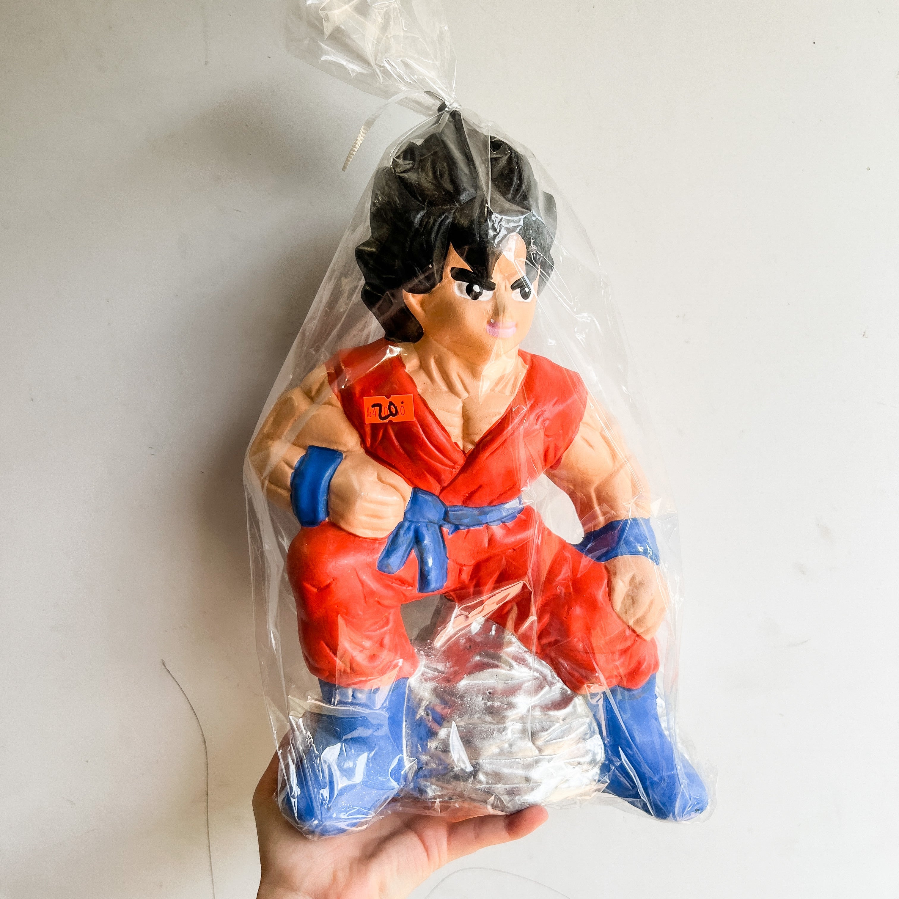 Huchas de Figuras Grandes