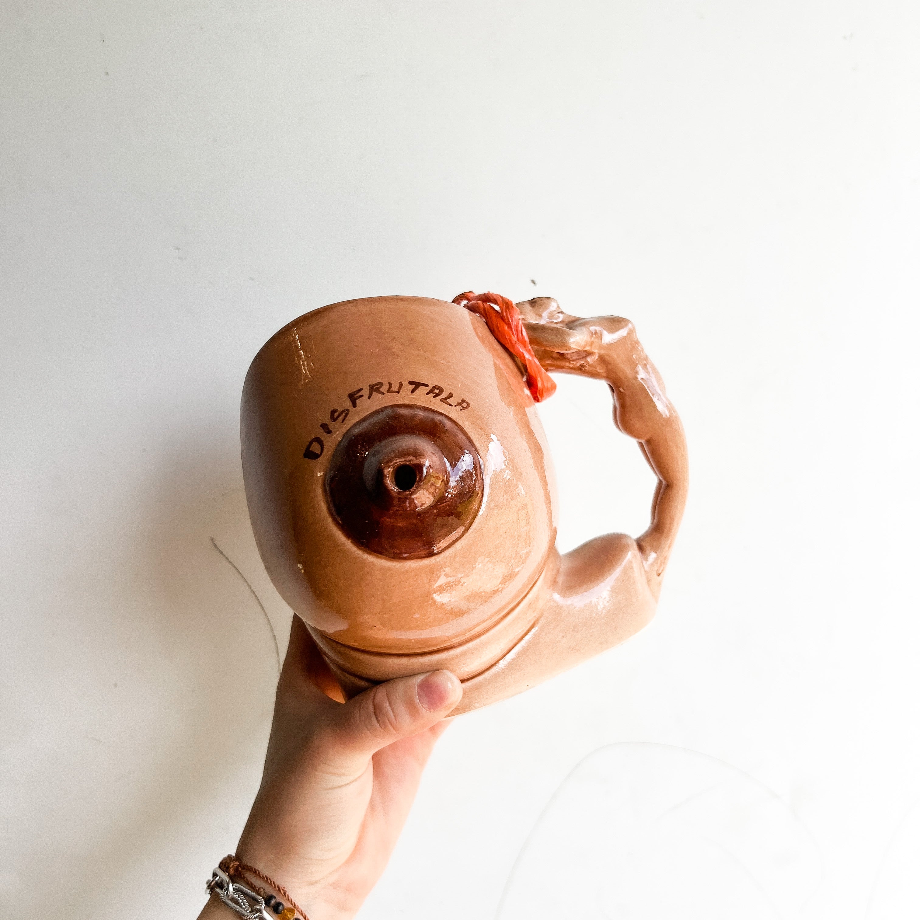 Taza de cerámica Chest