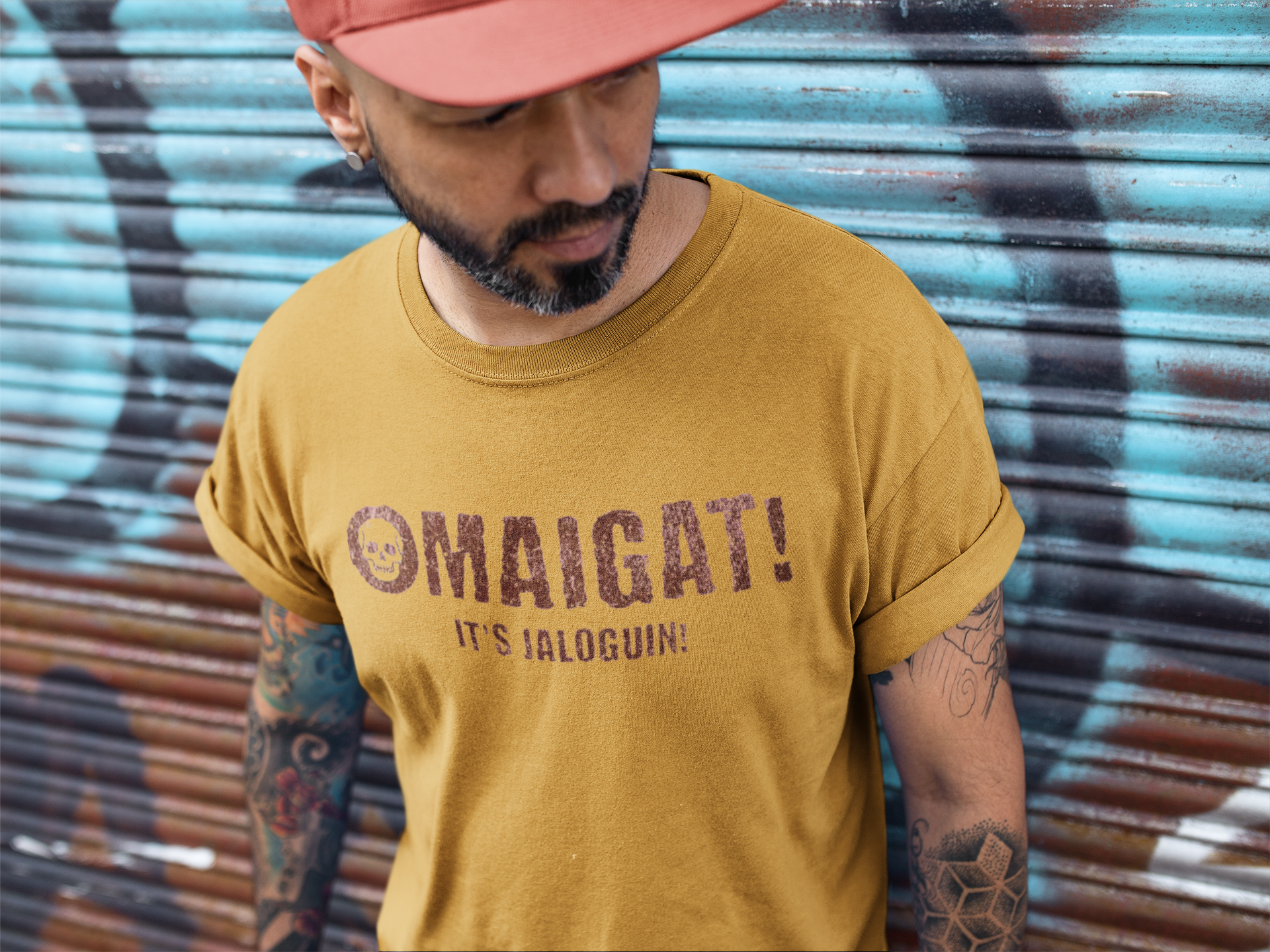 ¡Omaigat! Es la camiseta de Jaloguin Latino | OMG Halloween, Boo Scary Spooky Horror Costume Latino | Unisex - 3 colores