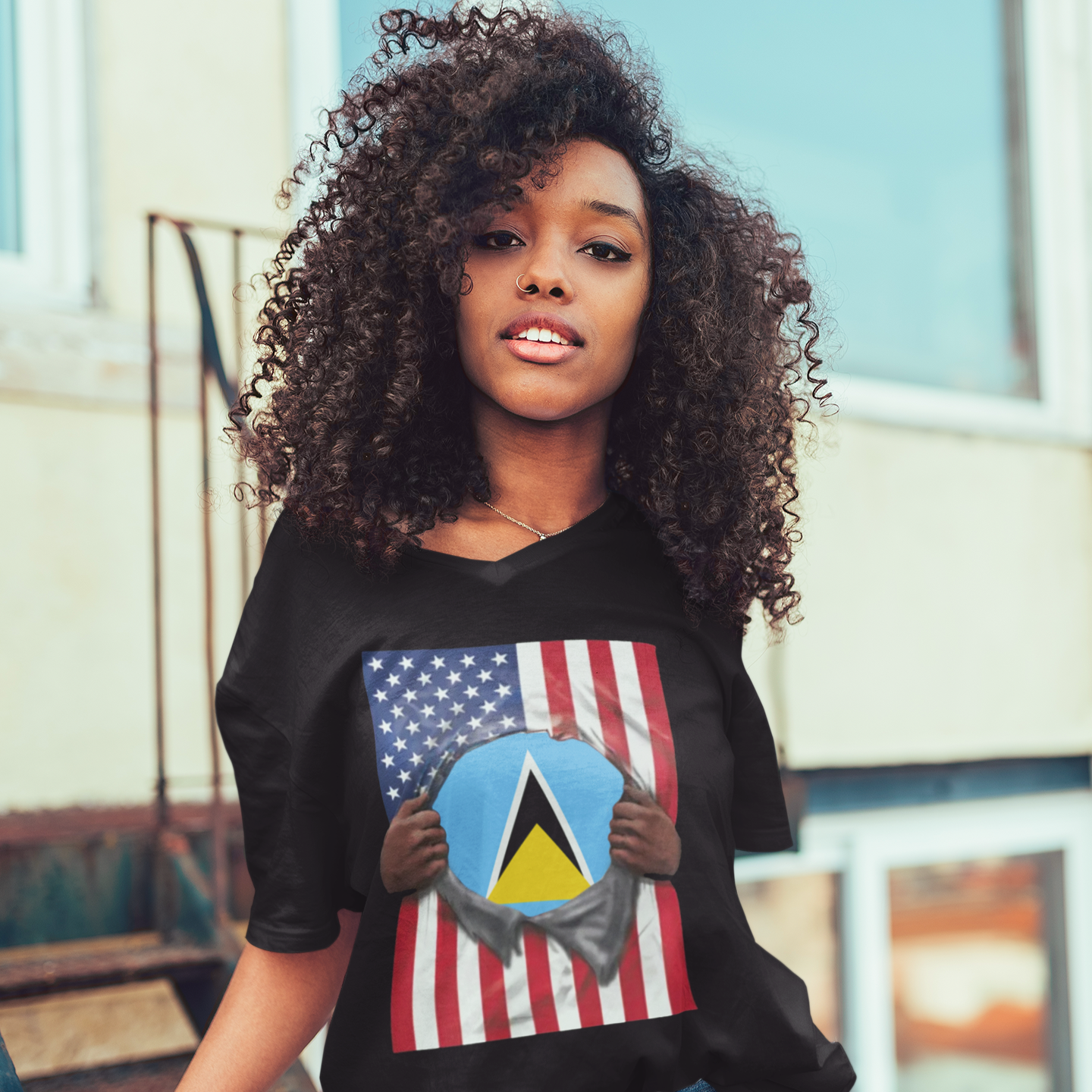 Camiseta de Santa Lucía + Bandera de EE. UU. | Desgarro de Bandera de Santa Lucía + Americana 4 de Julio | Camisetas Latinas Divertidas | 4 Colores