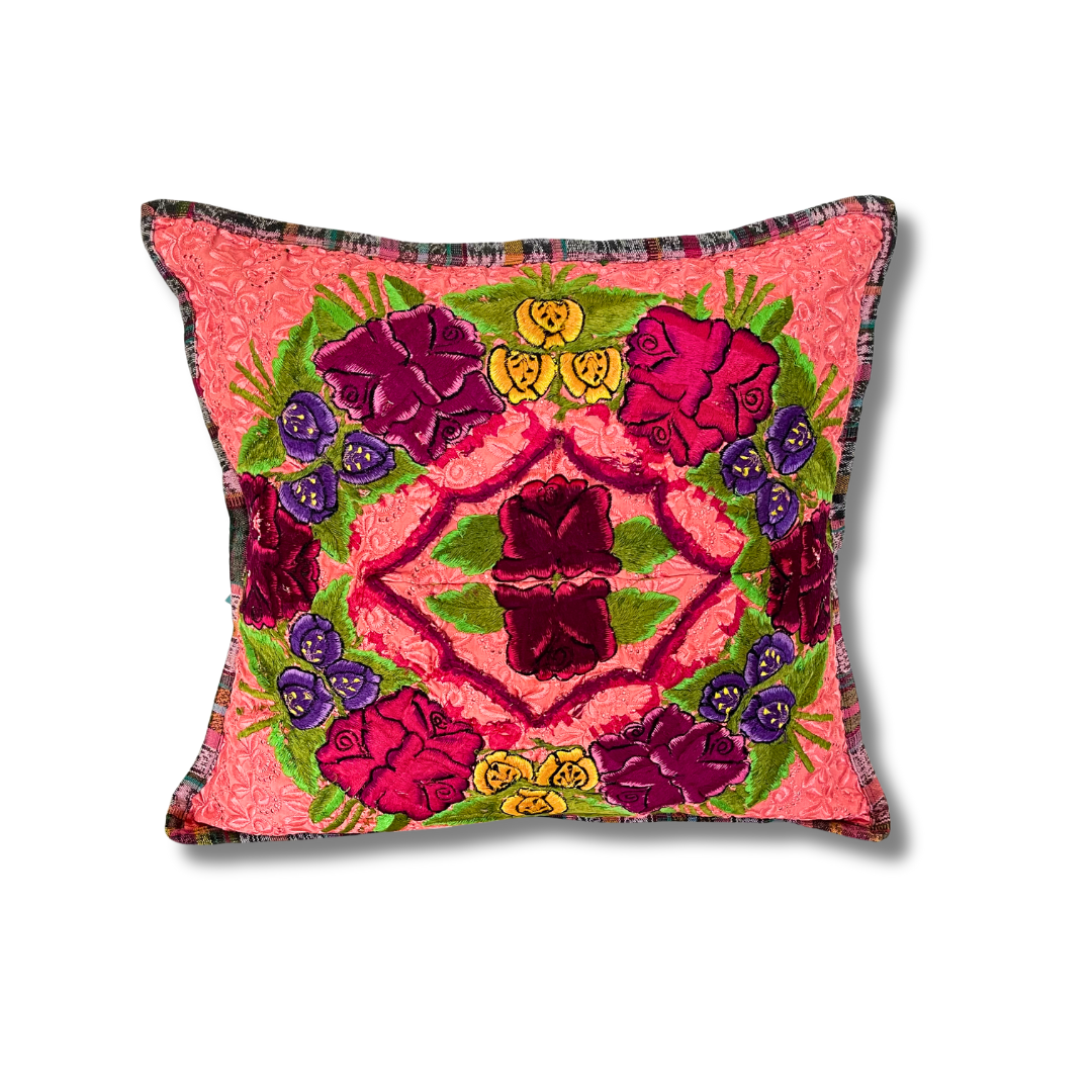 Funda de cojín de tela huipil floral maya reciclada - Guatemala