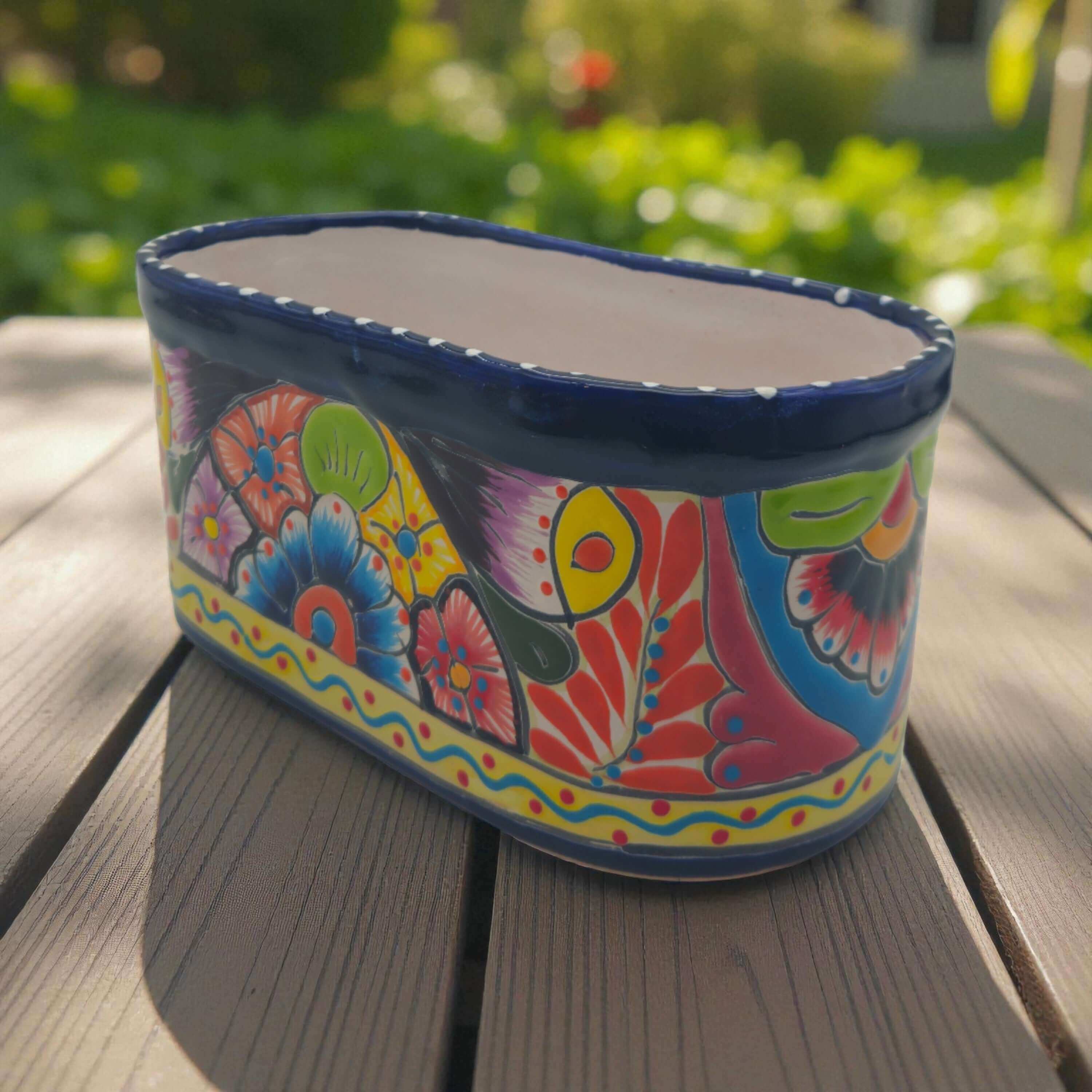 Maceta Talavera Ovalada Azul con Borde | Maceta Mexicana Hecha a Mano