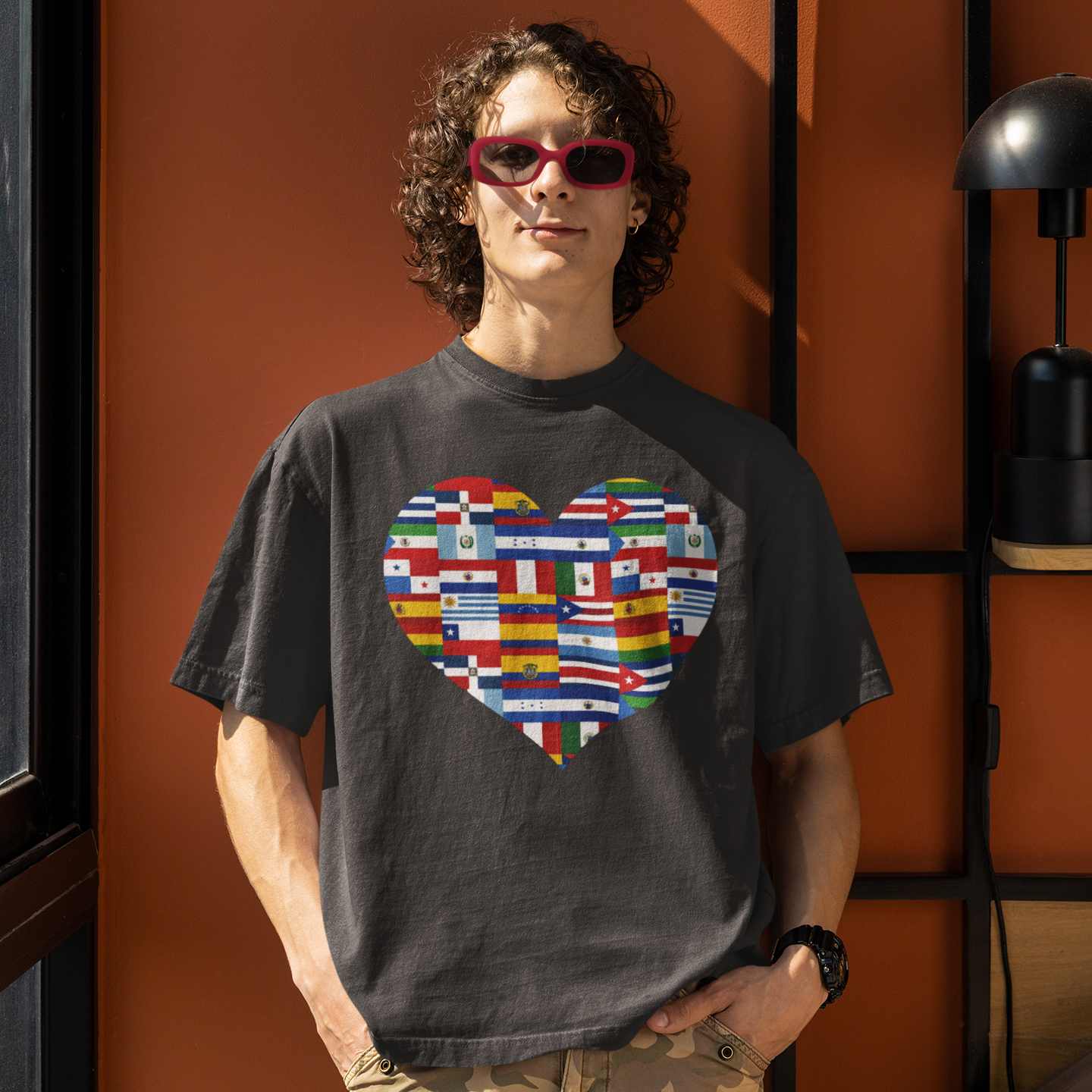 Camiseta con Corazón Países Herencia Hispana/Latina | Banderas de Países de Habla Hispana | Camisetas Latinas Virales | Unisex