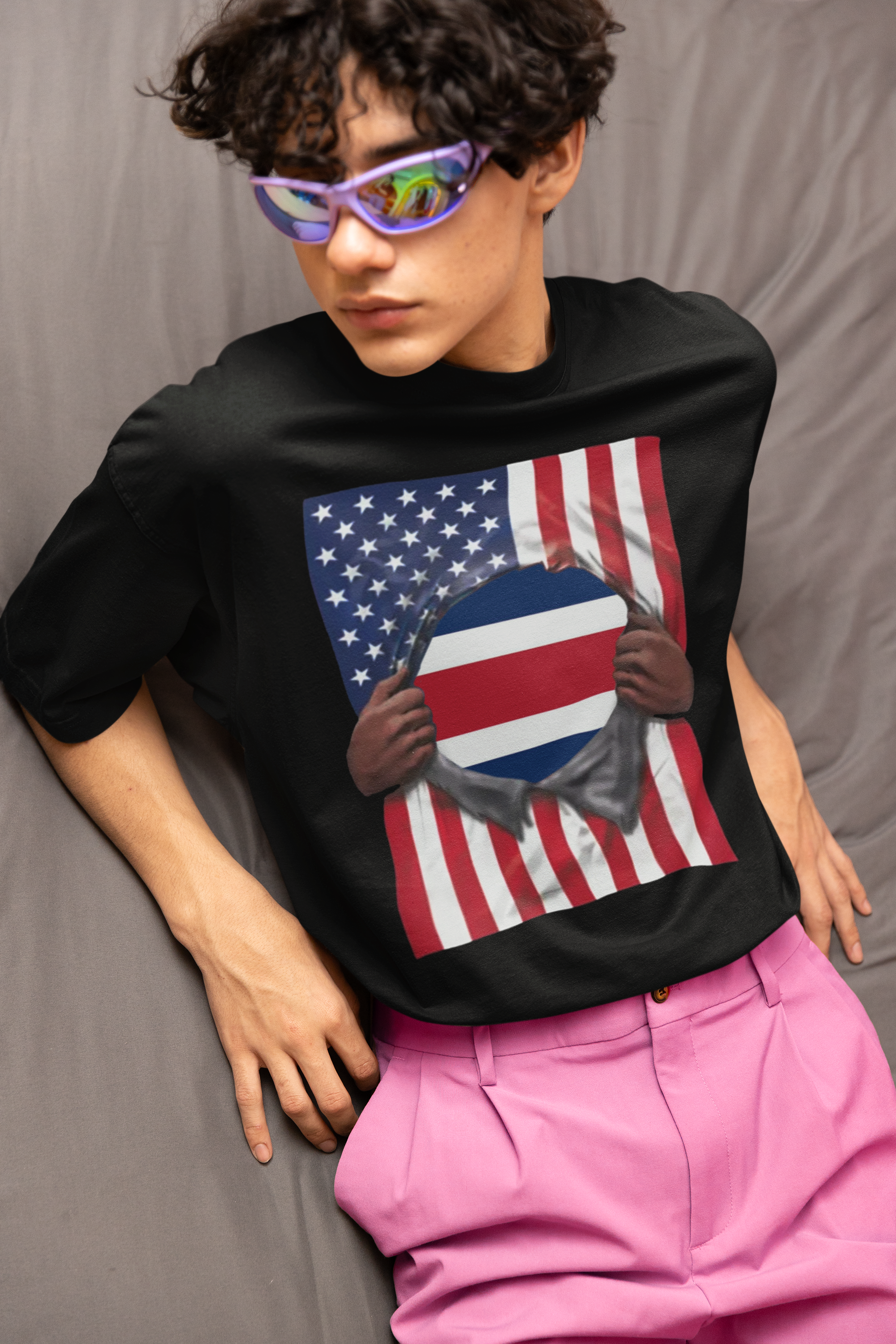 Camiseta del orgullo de la bandera de Costa Rica + la bandera de EE. UU. | Bandera de Costa Rica + Bandera de Estados Unidos rasgada 4 de julio | Camisetas latinas virales divertidas | Unisex - 4 Colores