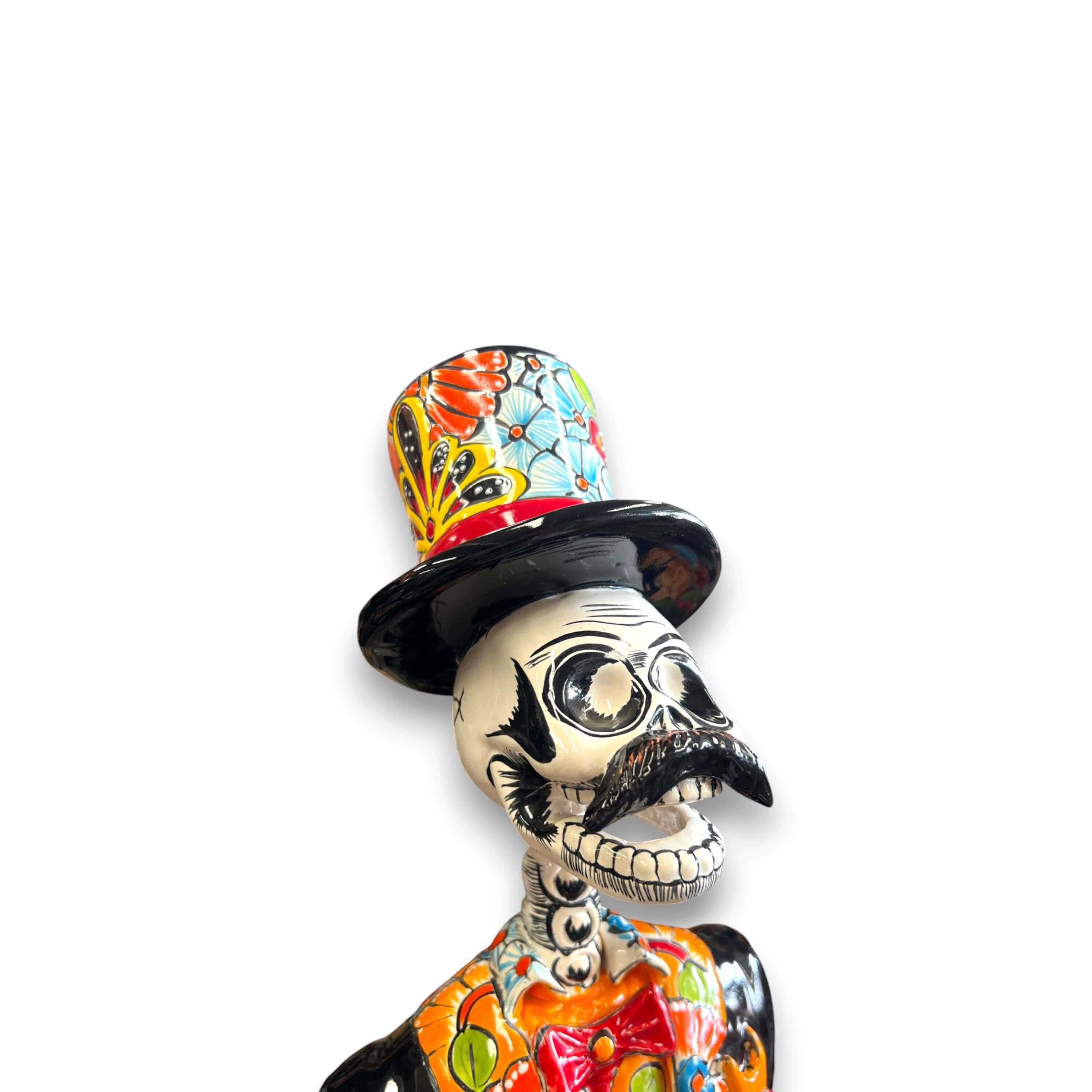 Estatua Catrín de Talavera | Figurilla de 33" del Día de Muertos