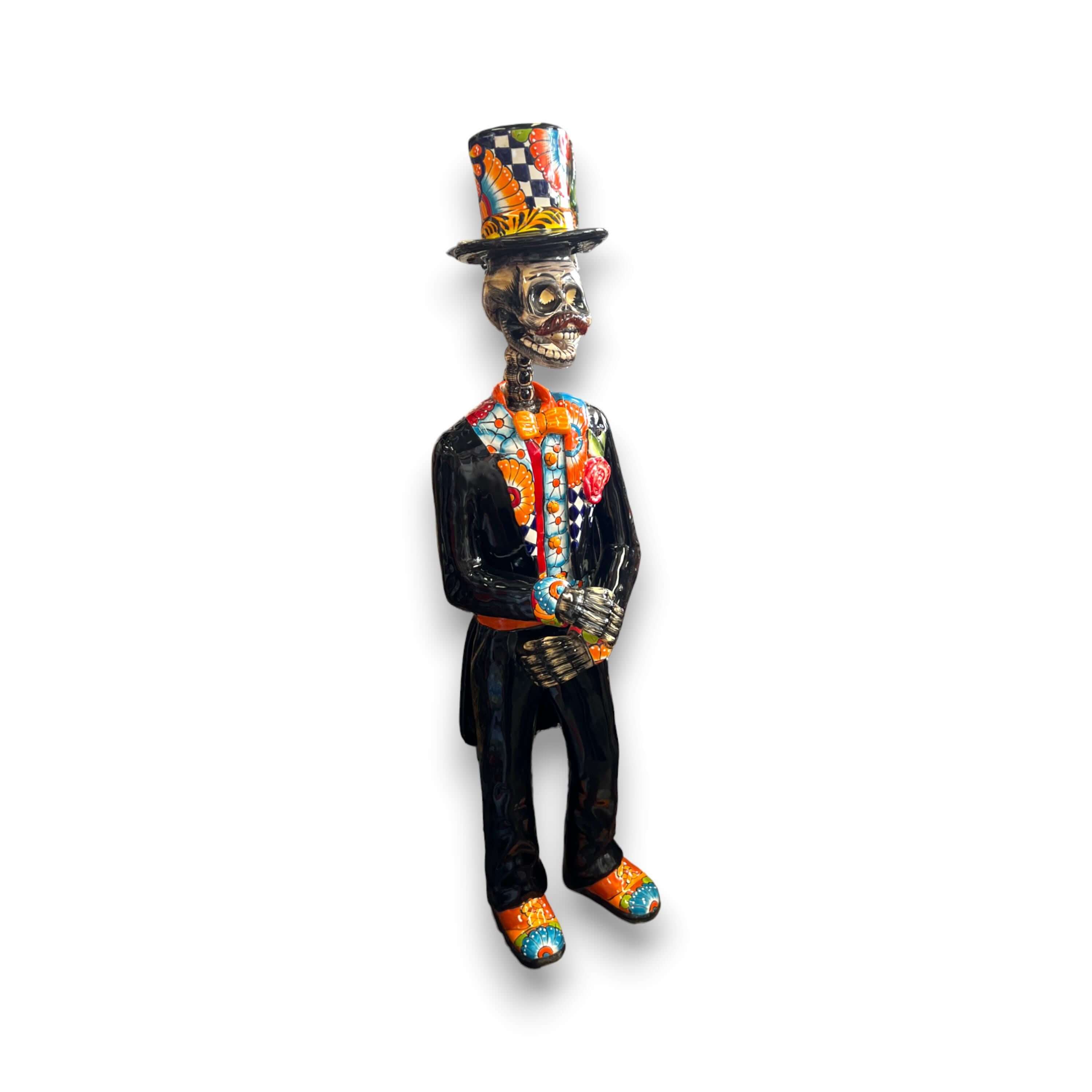 Estatua Catrín de Talavera | Figurilla de 33" del Día de Muertos