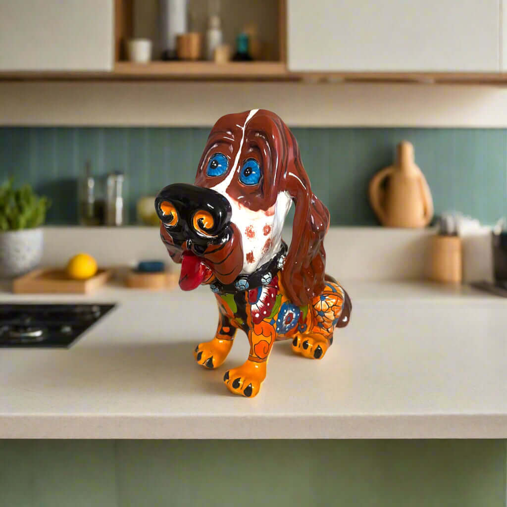 Estatua de Cocker Spaniel de Talavera | Arte mexicano de perro colorido pintado a mano