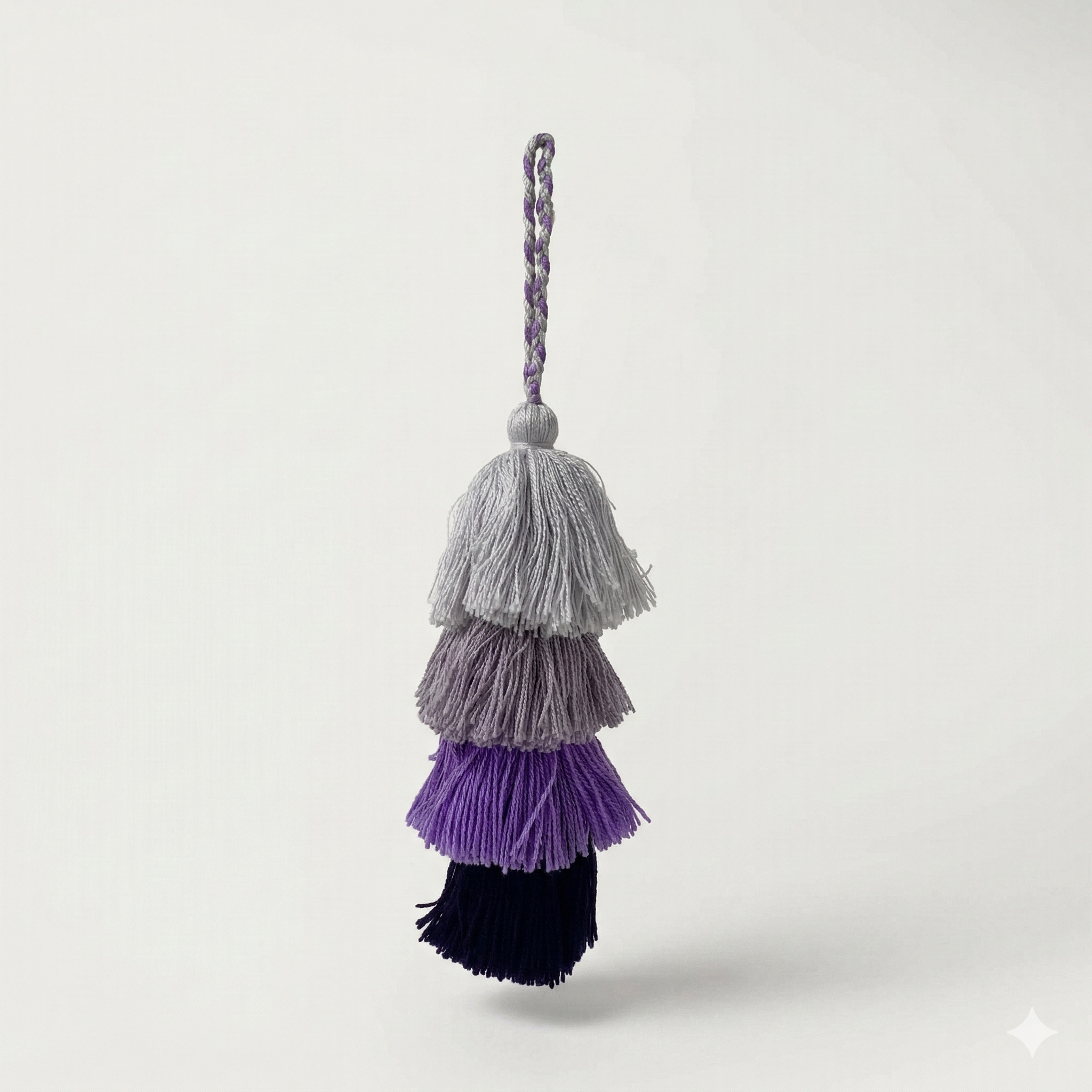 Tirador de cremallera con borla en cascada | Charm colorido hecho a mano en México