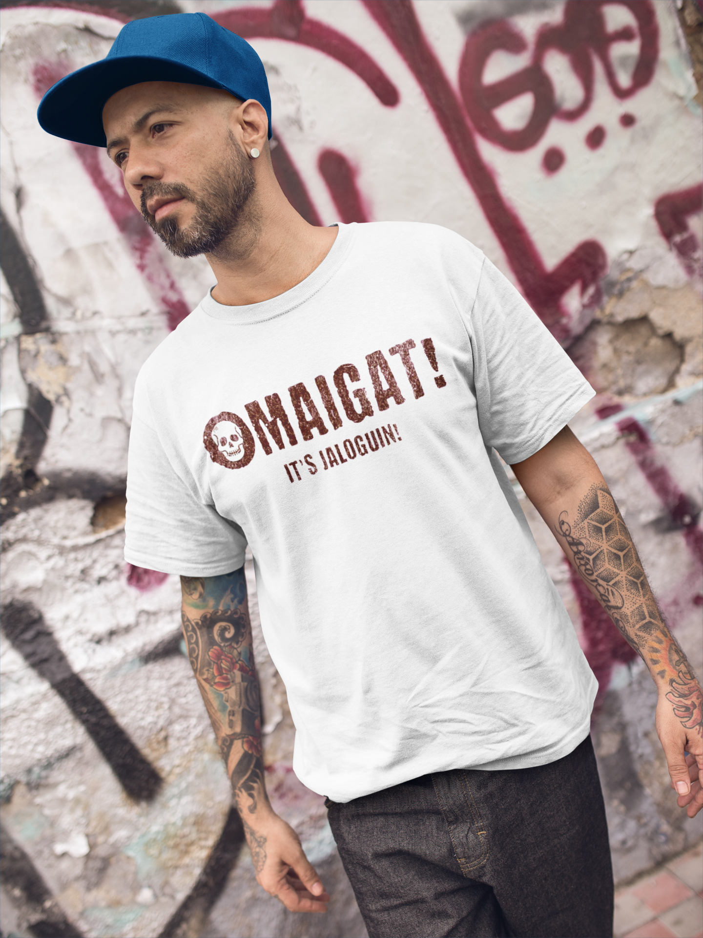 ¡Omaigat! Es la camiseta de Jaloguin Latino | OMG Halloween, Boo Scary Spooky Horror Costume Latino | Unisex - 3 colores