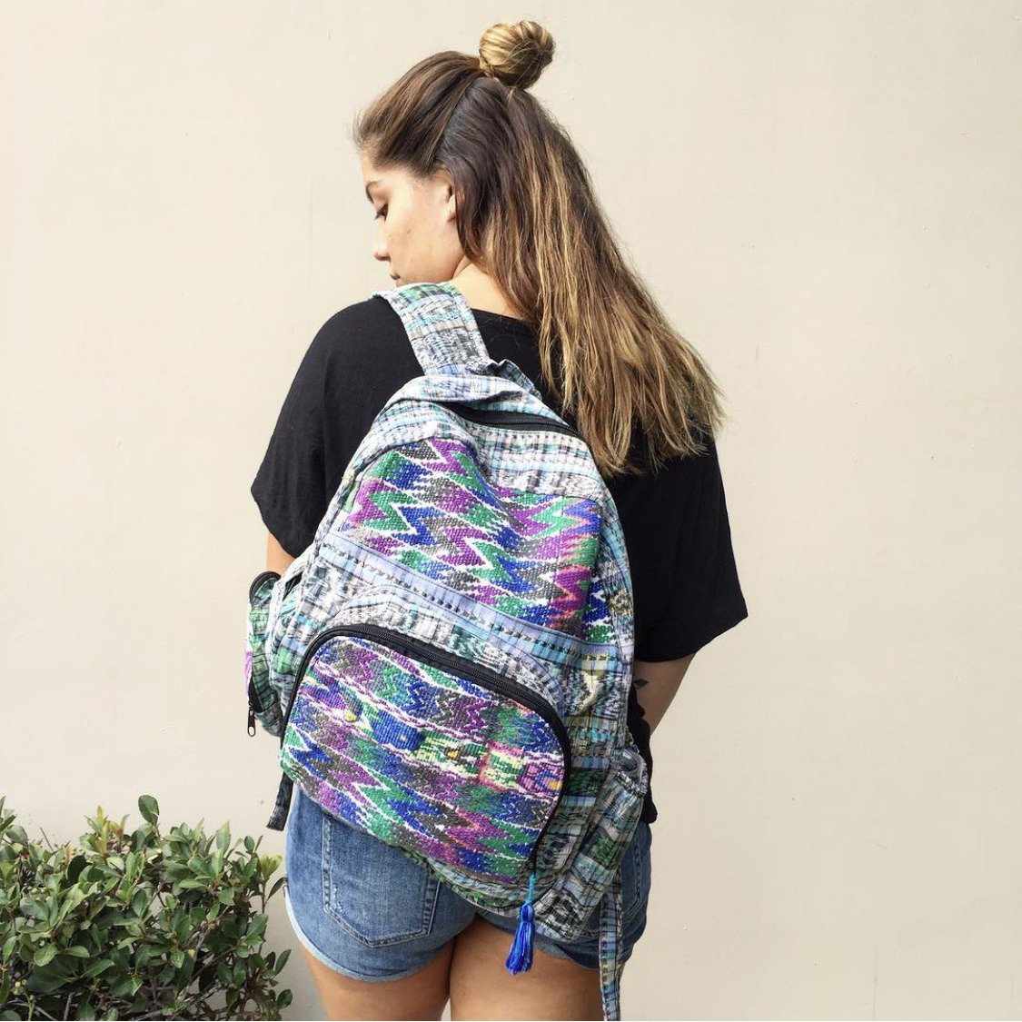 Mochila Textil Reciclada Huipil Volcán - Guatemala