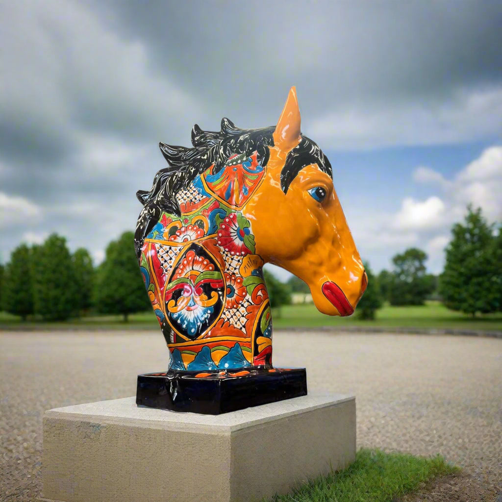 Estatua de cabeza de caballo de talavera XL | Cerámica mexicana colorida hecha a mano