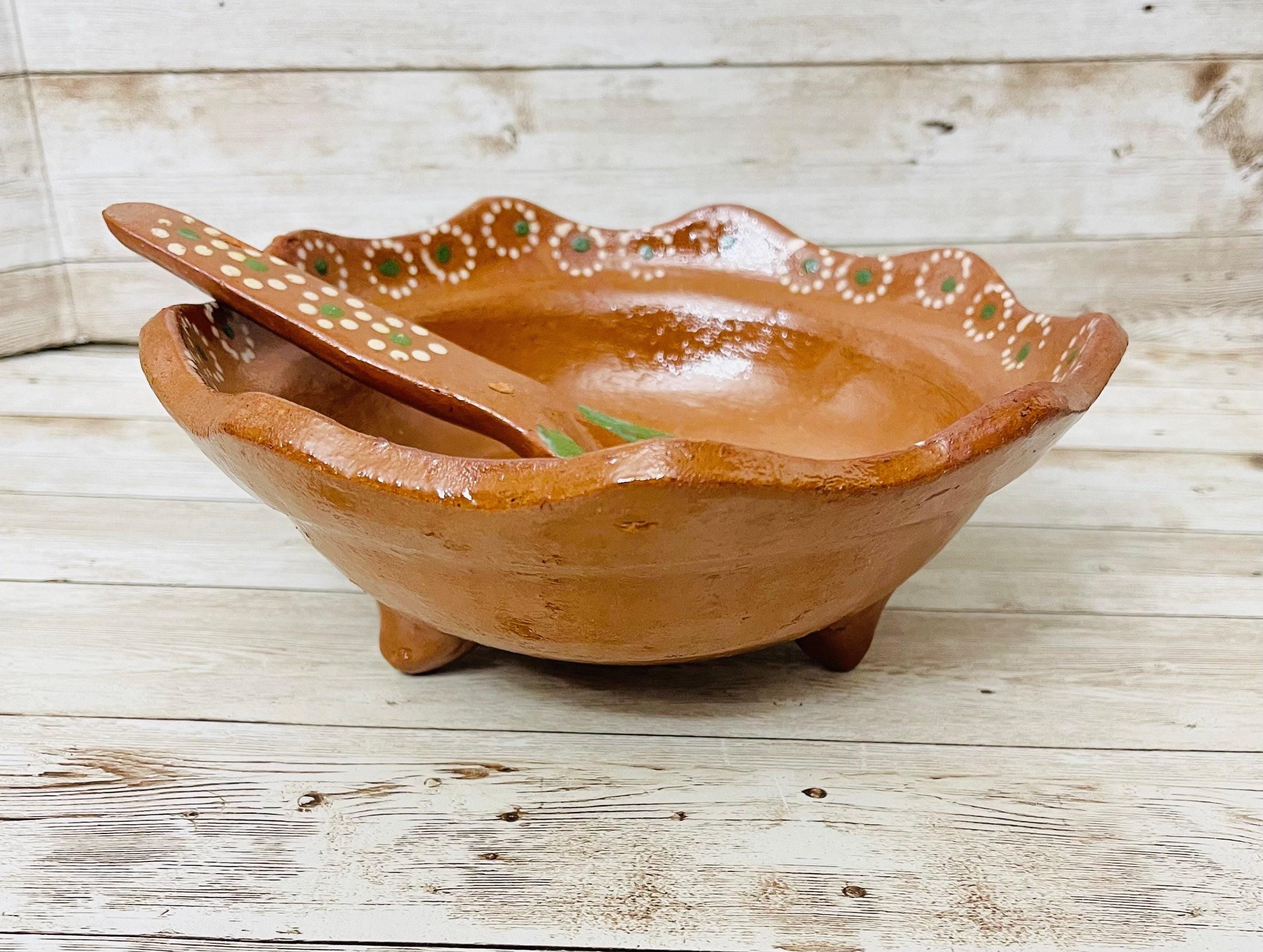 Authentic Mexican Molcajete with Spoon Molcajete Mexicano de Barro con Cuchara